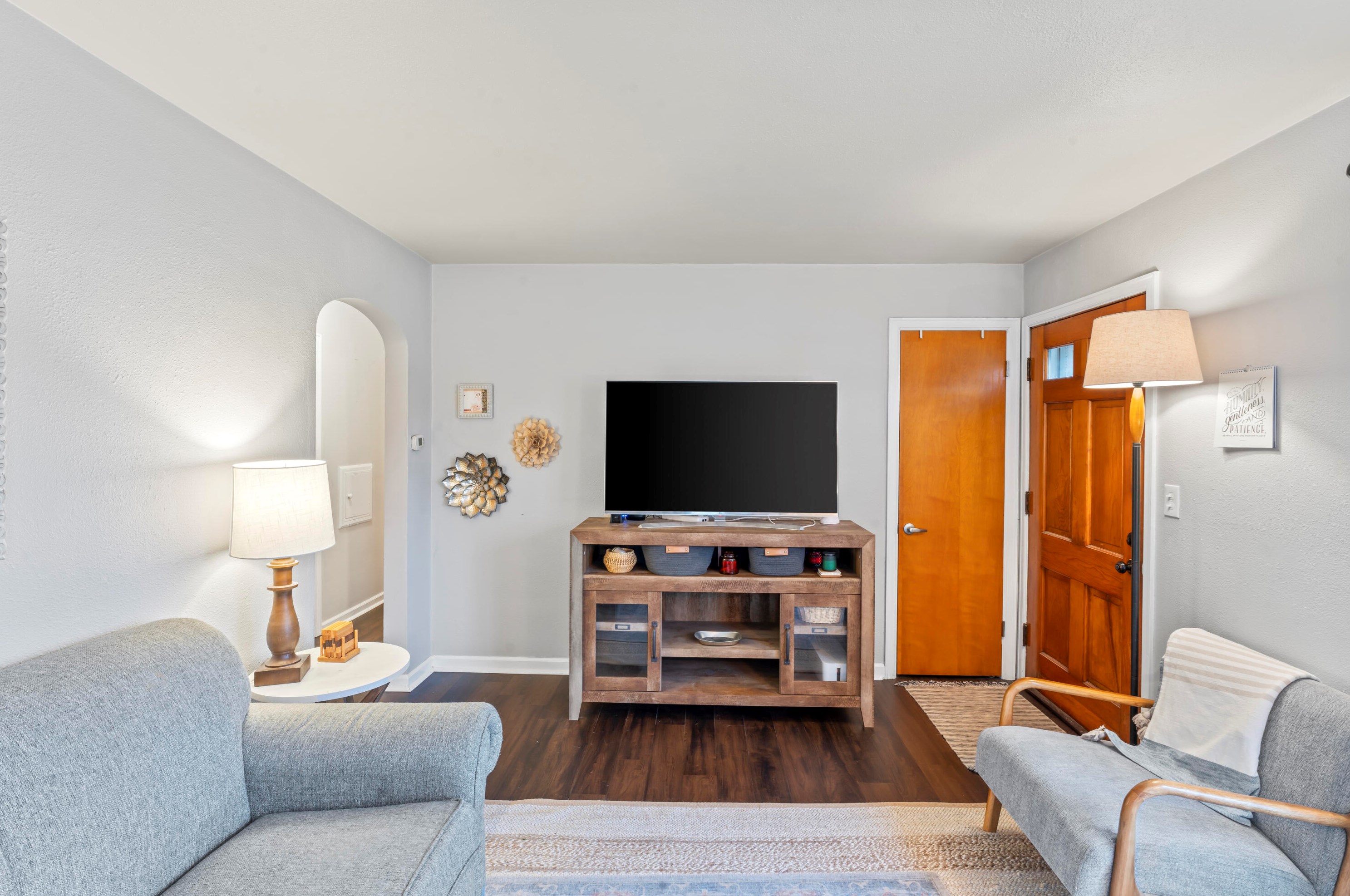 3341 88th St, Milwaukee WI  53222-3647 exterior