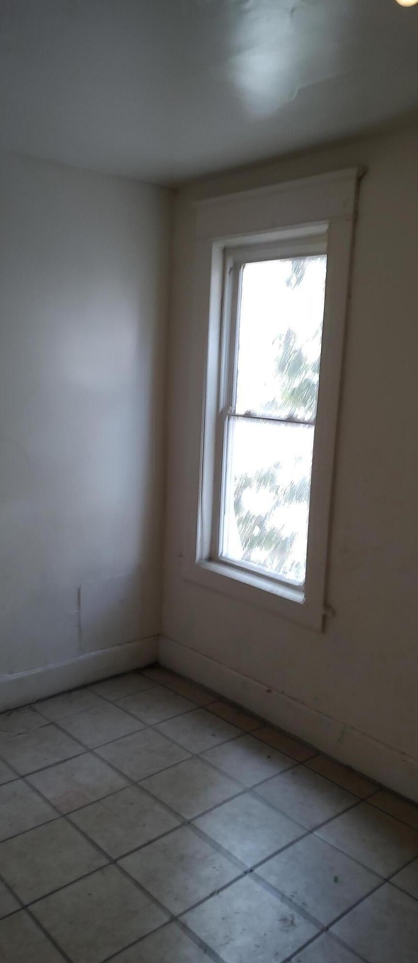 2165 42, Milwaukee WI 53208-1309 exterior