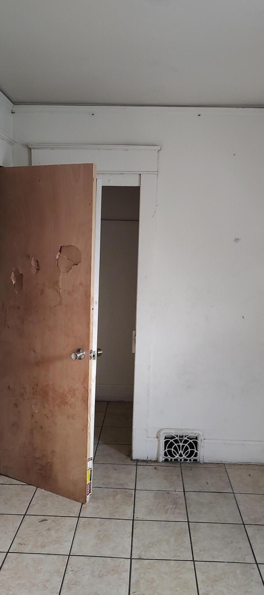 2165 42, Milwaukee WI 53208-1309 exterior