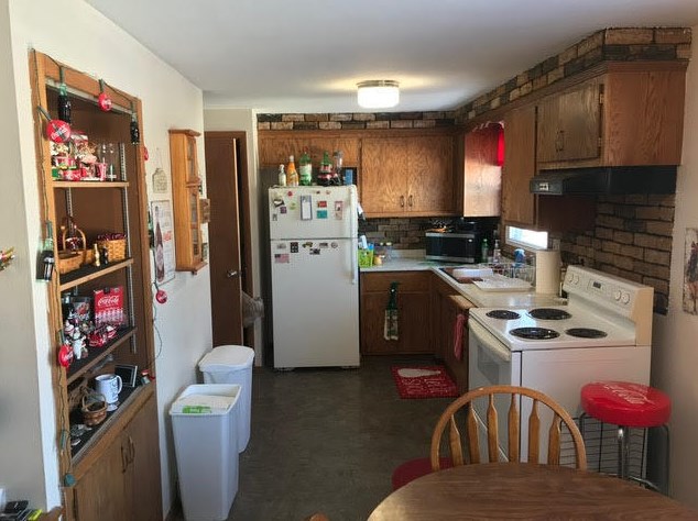 3743 Regency Dr, Racine, WI 53402-3214