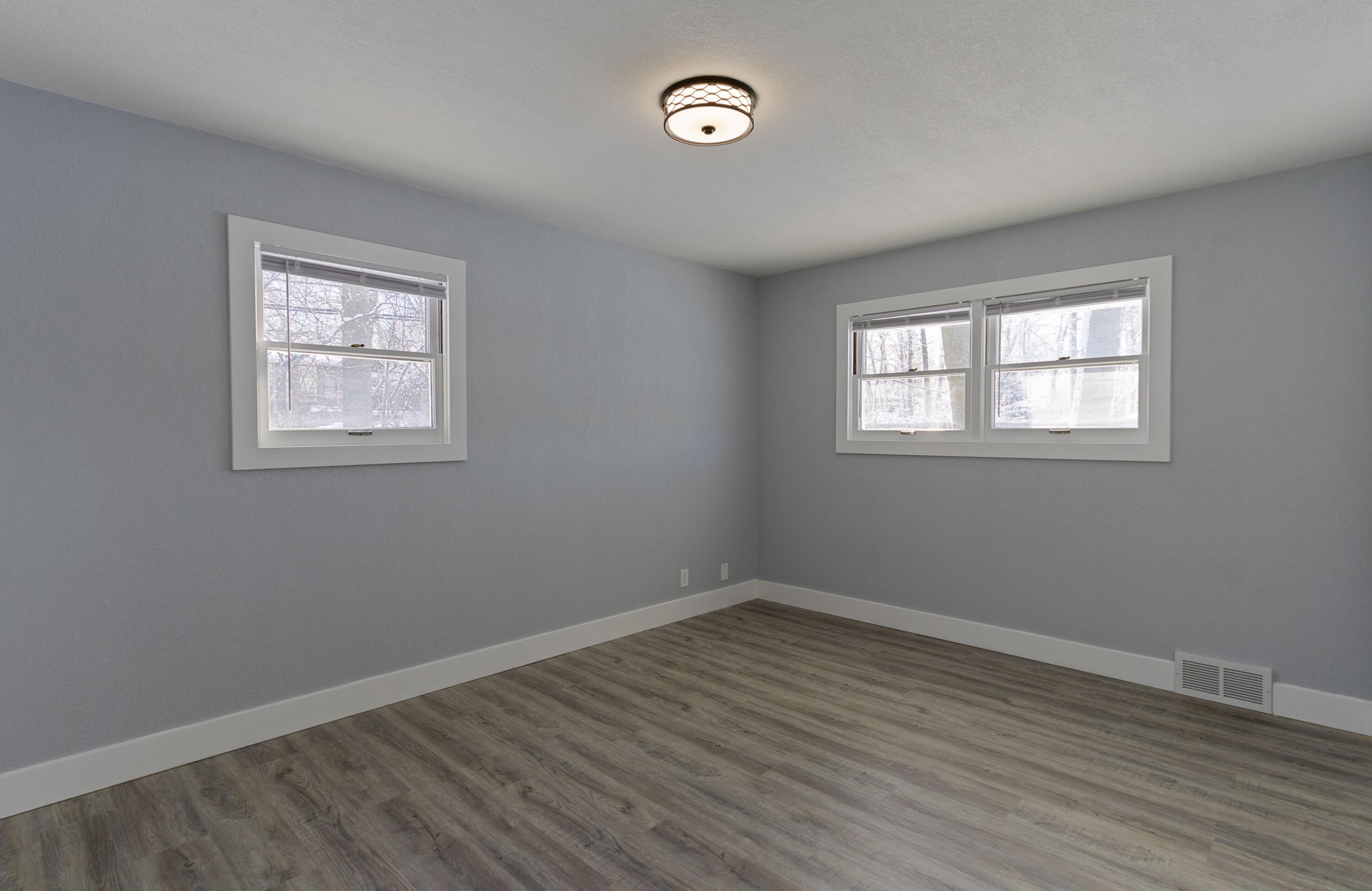 5231 Parkland Ave, Milwaukee WI  53223-4336 exterior
