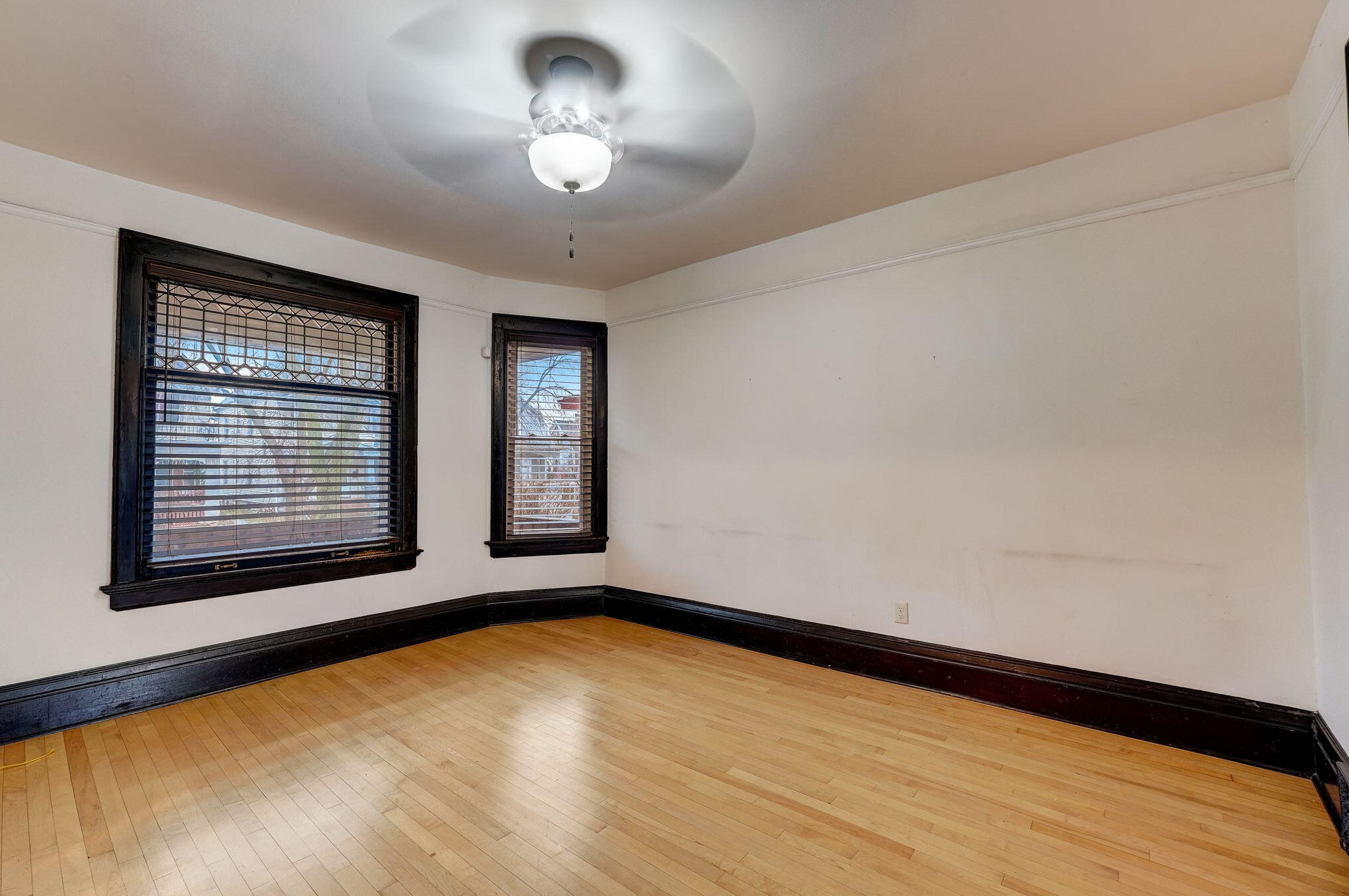 803 31st St, Milwaukee WI  53215-1219 exterior