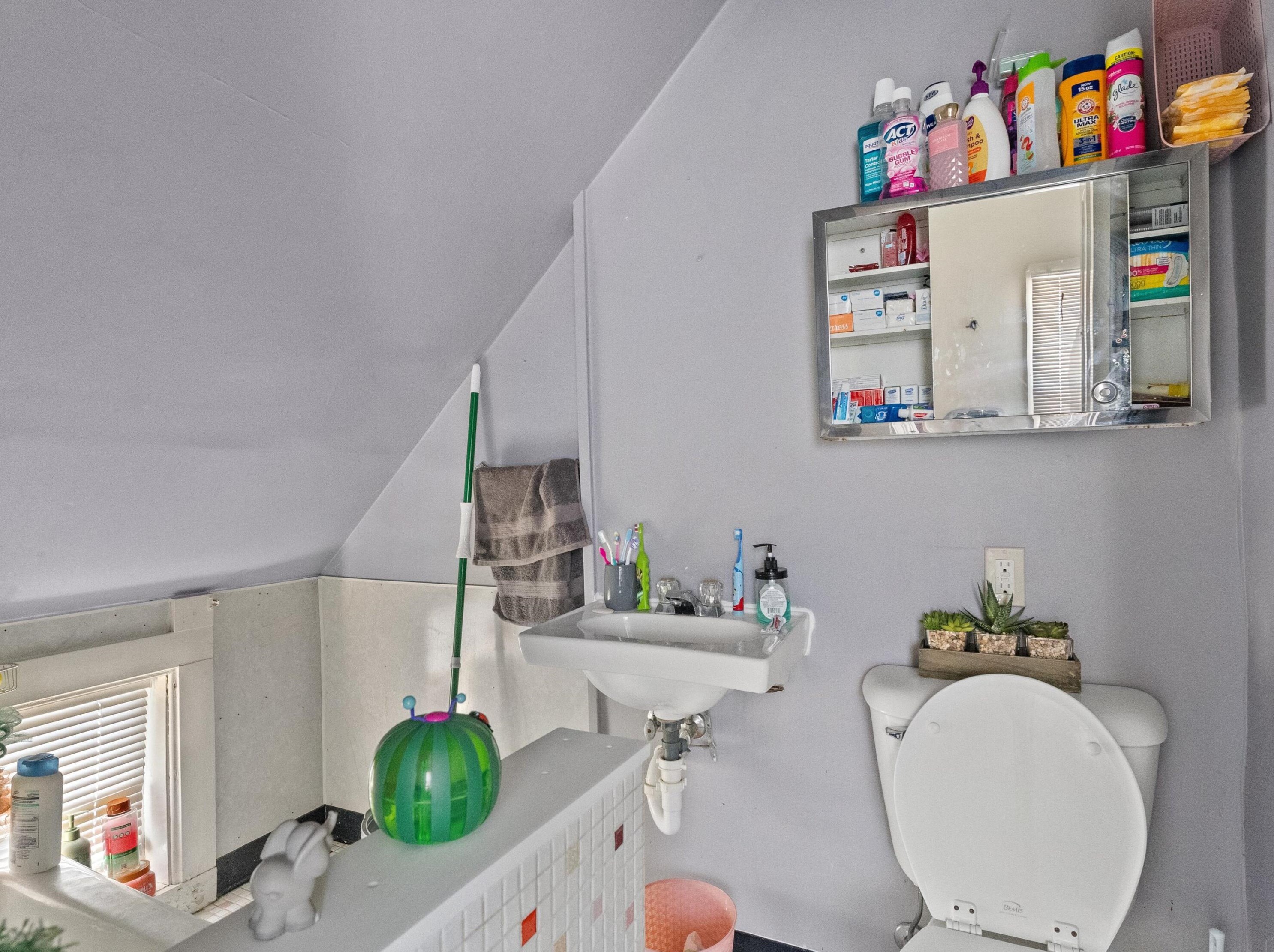 729 20th St, Manitowoc WI  54220-3866 exterior