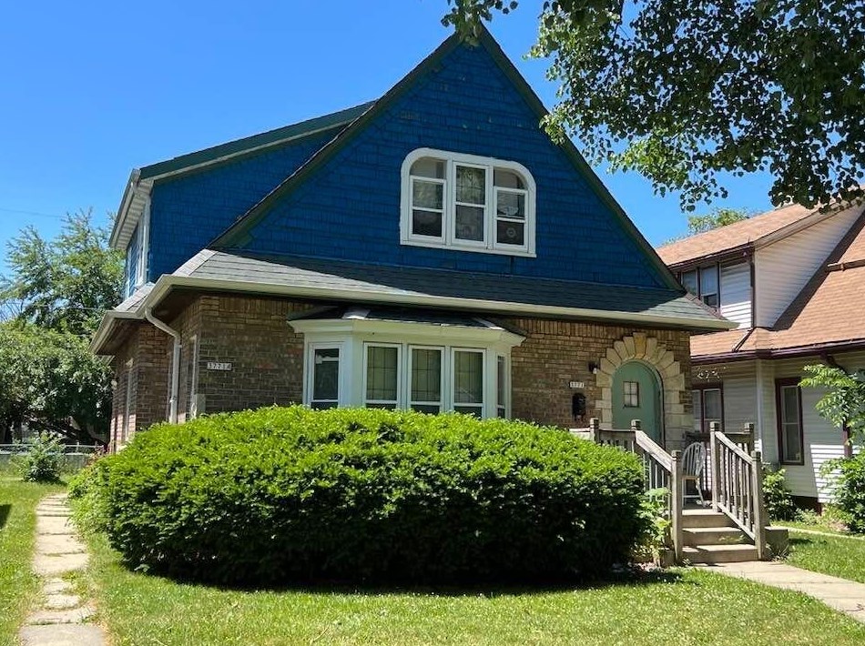 3771 41, Milwaukee WI 53216-3031 exterior