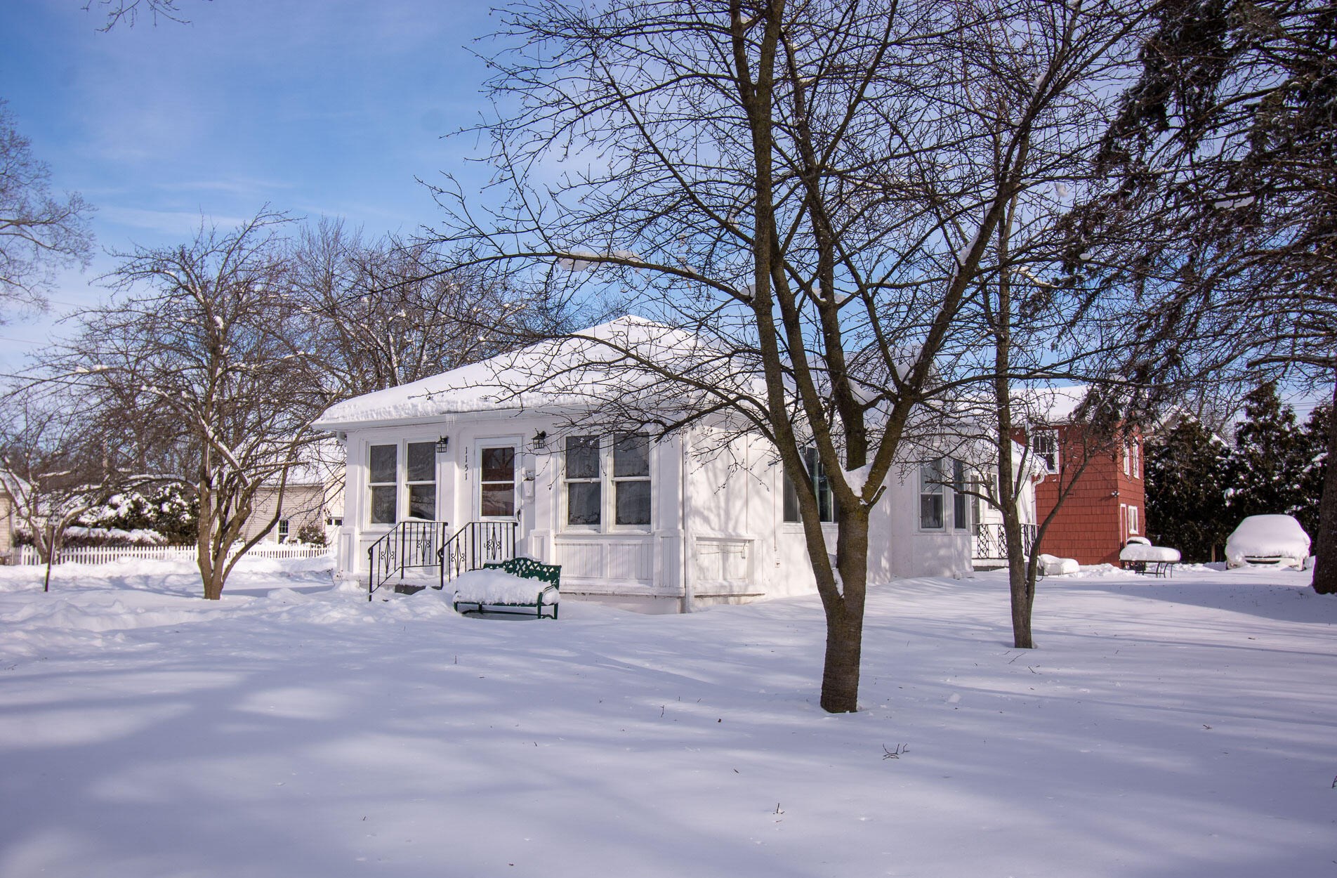 1151 Center St, Lake Geneva, WI 53147