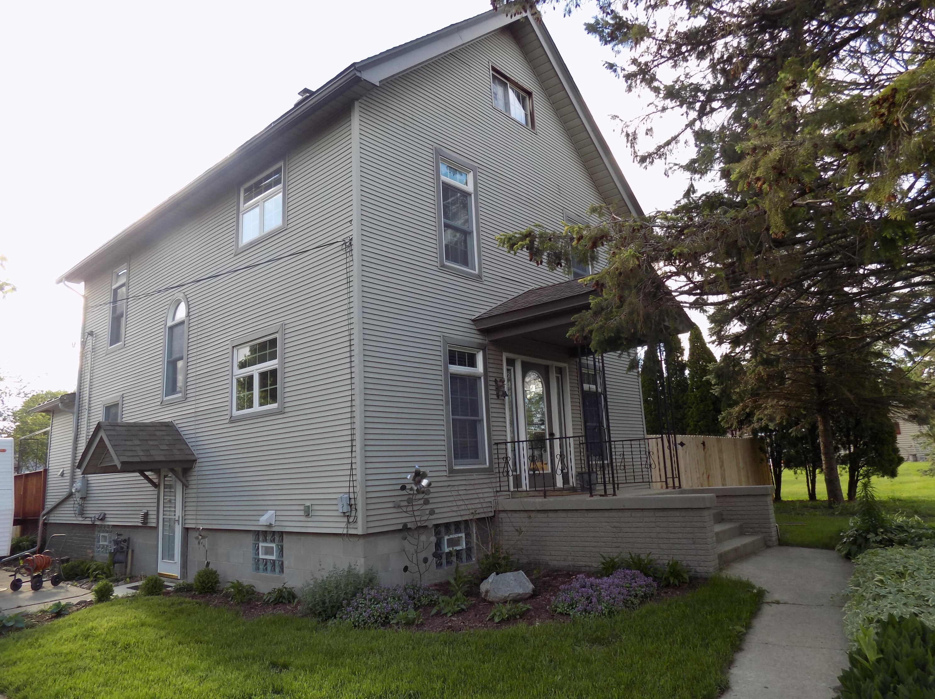 3144 90th St, Sturtevant WI  53177-2717 exterior