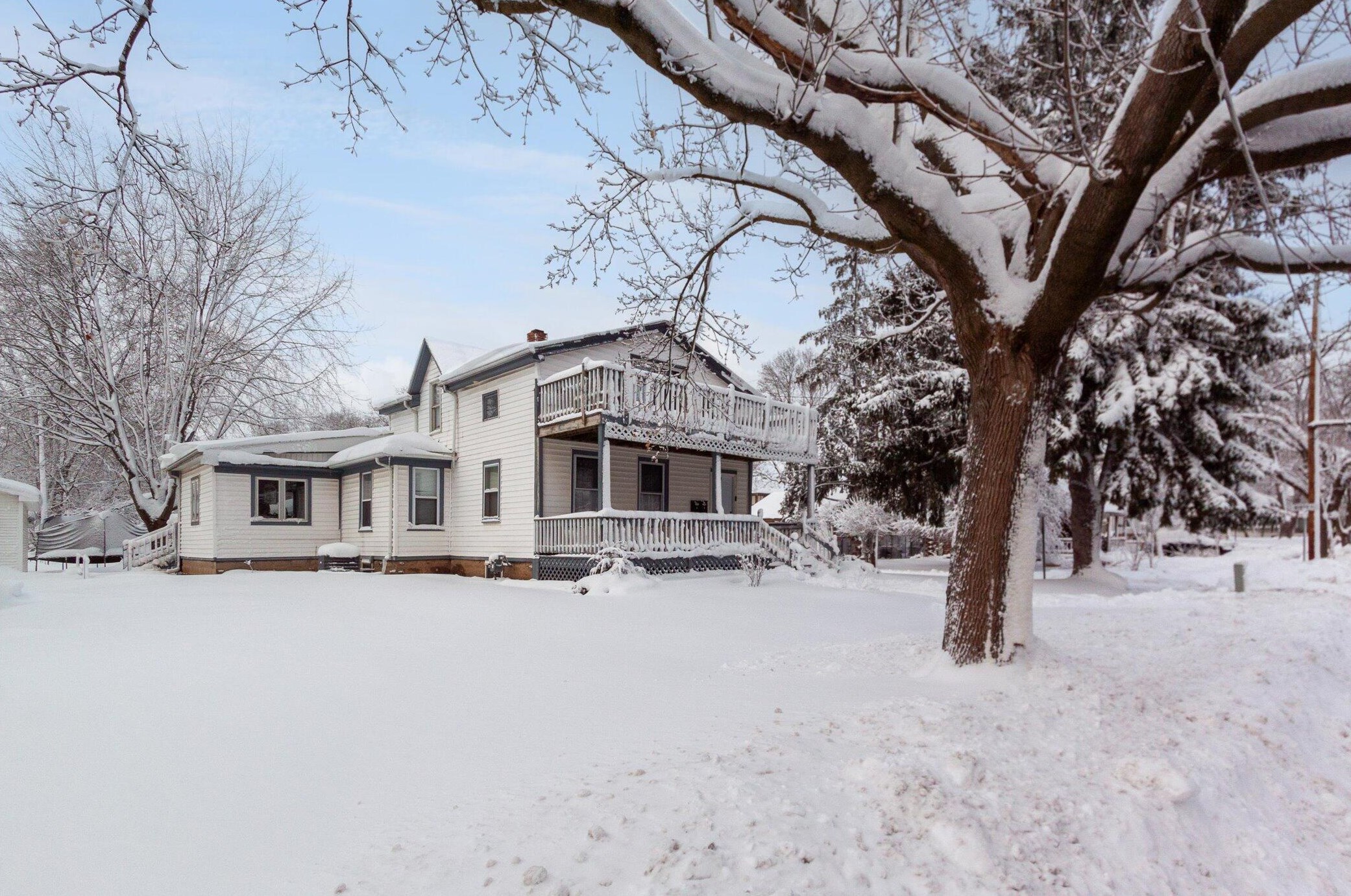 130 Harrison St, Delavan, WI 53115-1412