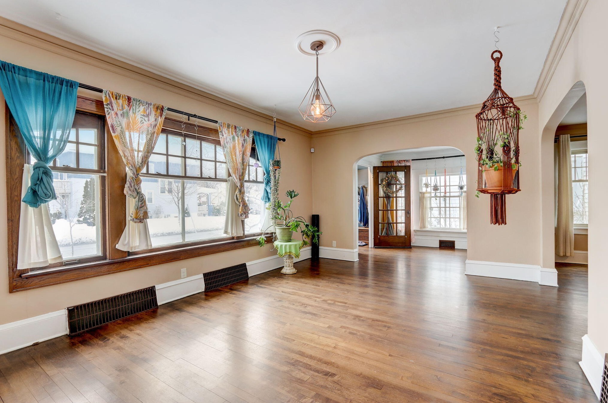 2113 55th St, Milwaukee WI  53219-1503 exterior