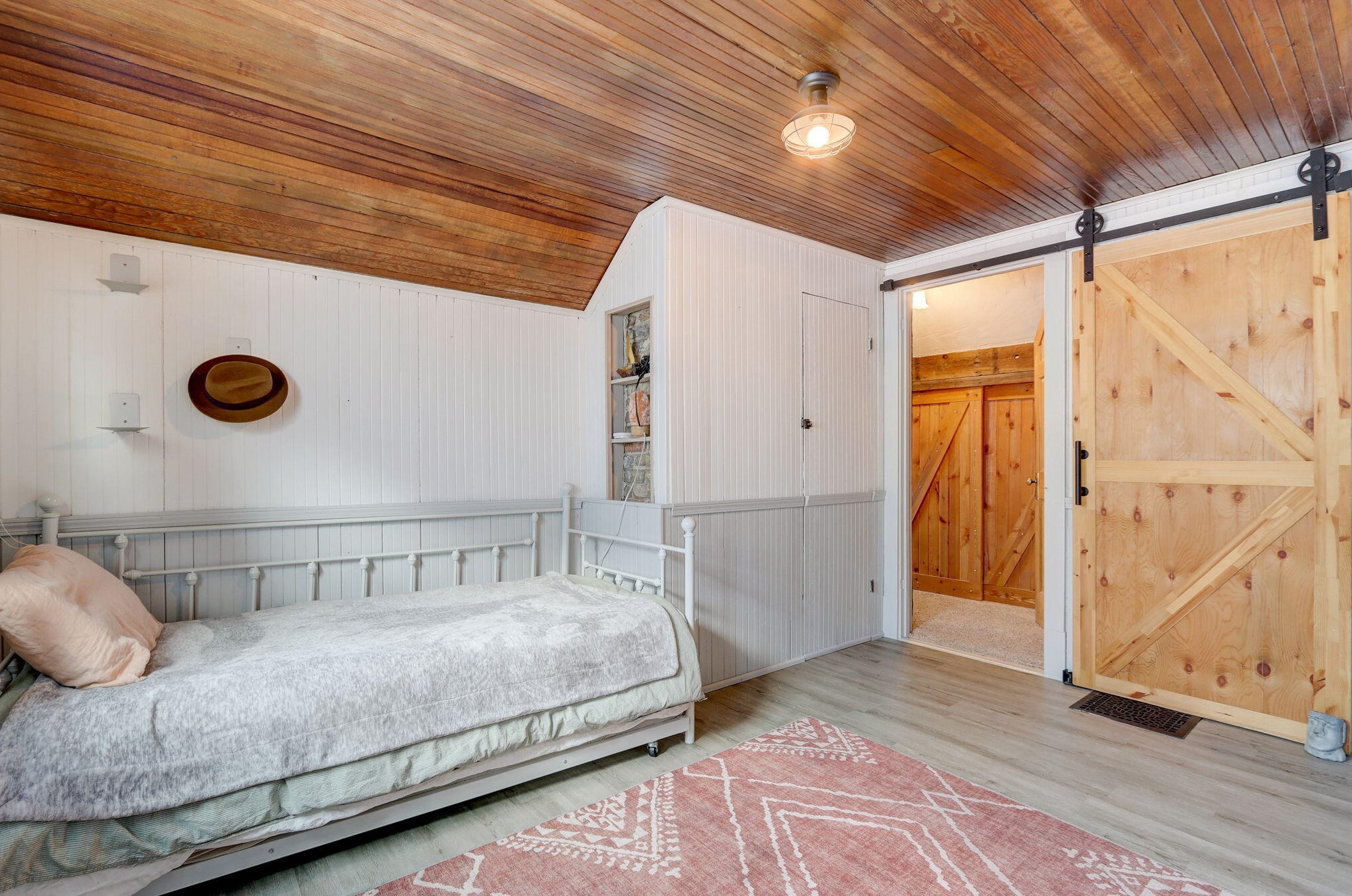 2113 55th St, Milwaukee WI  53219-1503 exterior