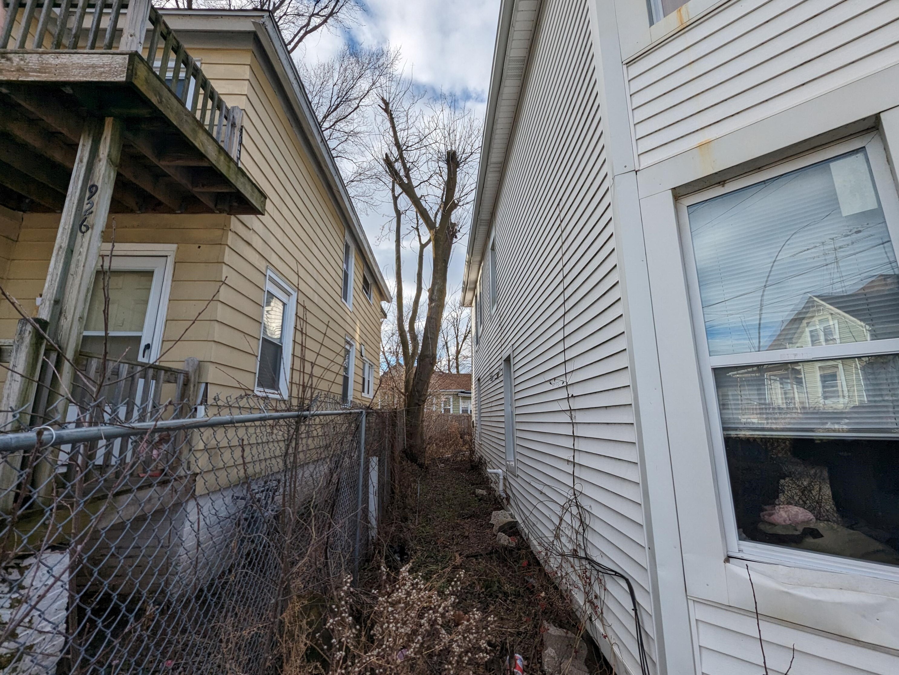 1225 Cherry St, Racine WI  53403-1318 exterior