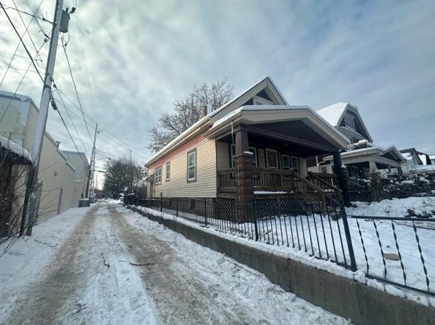 3121 N 41st St, Milwaukee, WI 53216