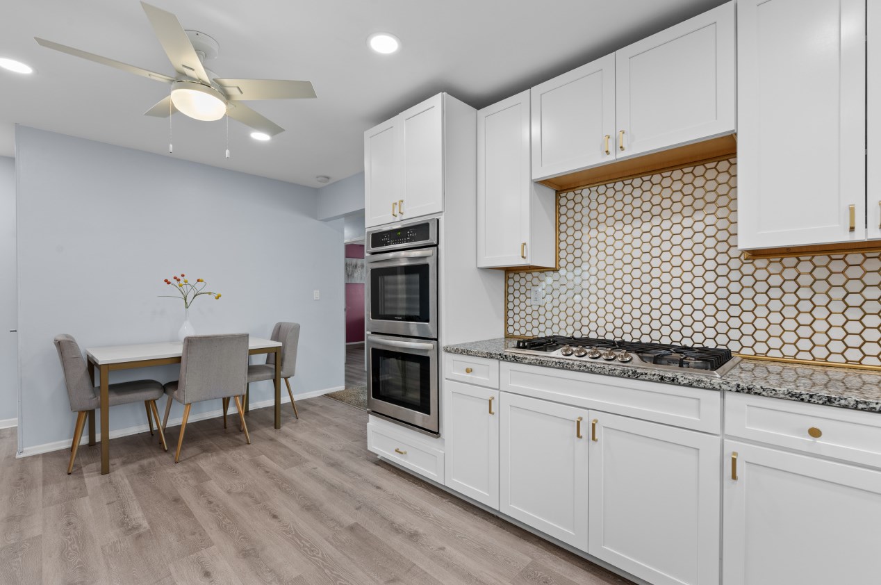 5727 Elaine Ave, Cudahy WI  53110-2517 exterior