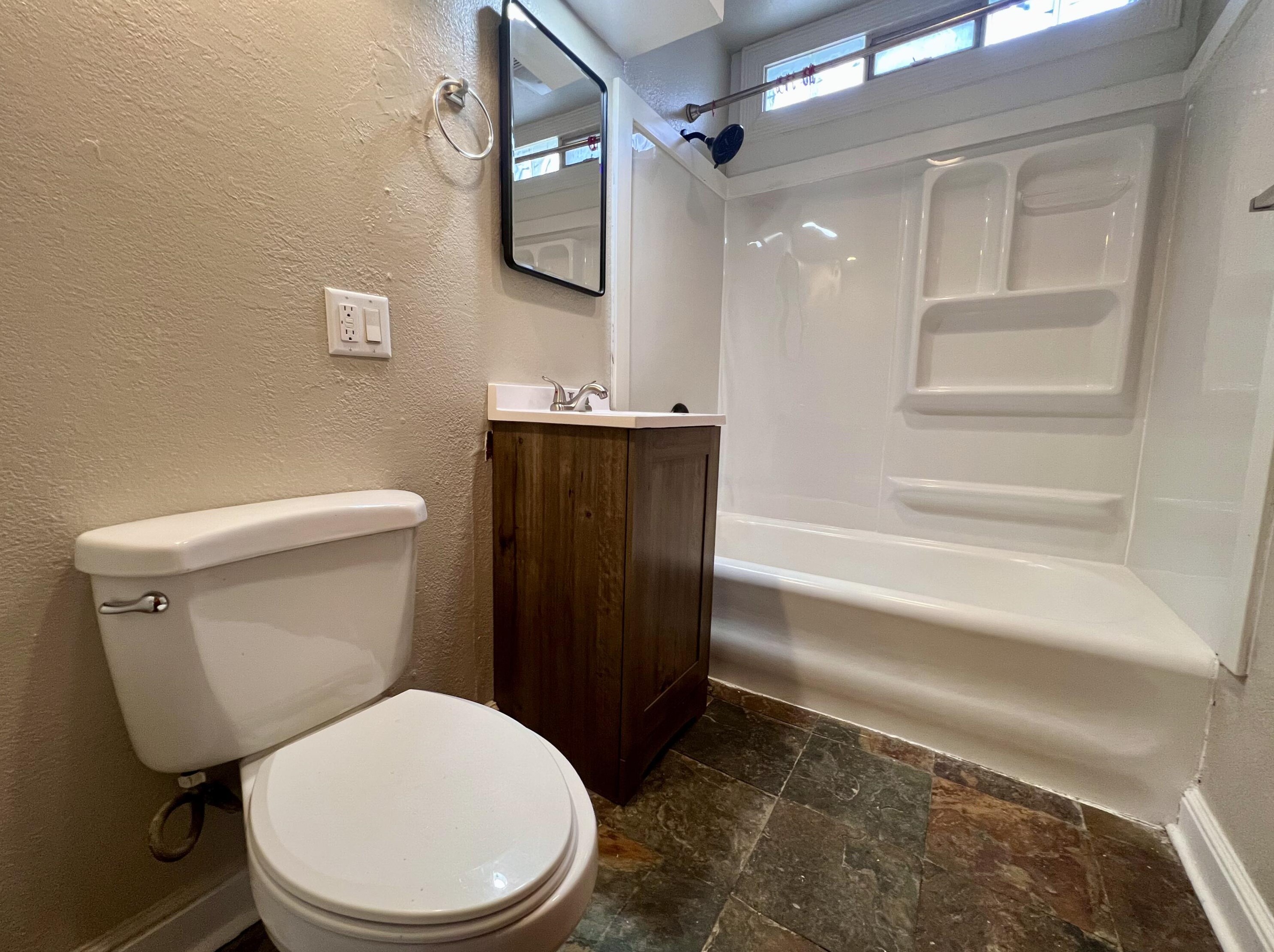 2548 57th St, Milwaukee WI  53210-2206 exterior