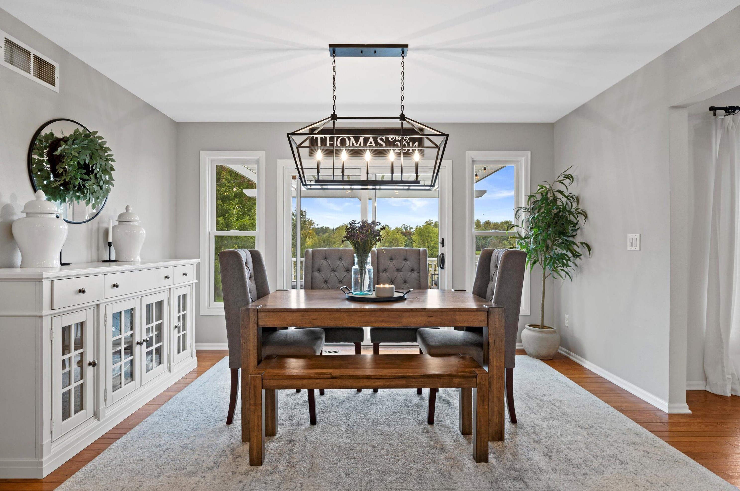 15540 73rd St, Kenosha WI  53142-8823 exterior