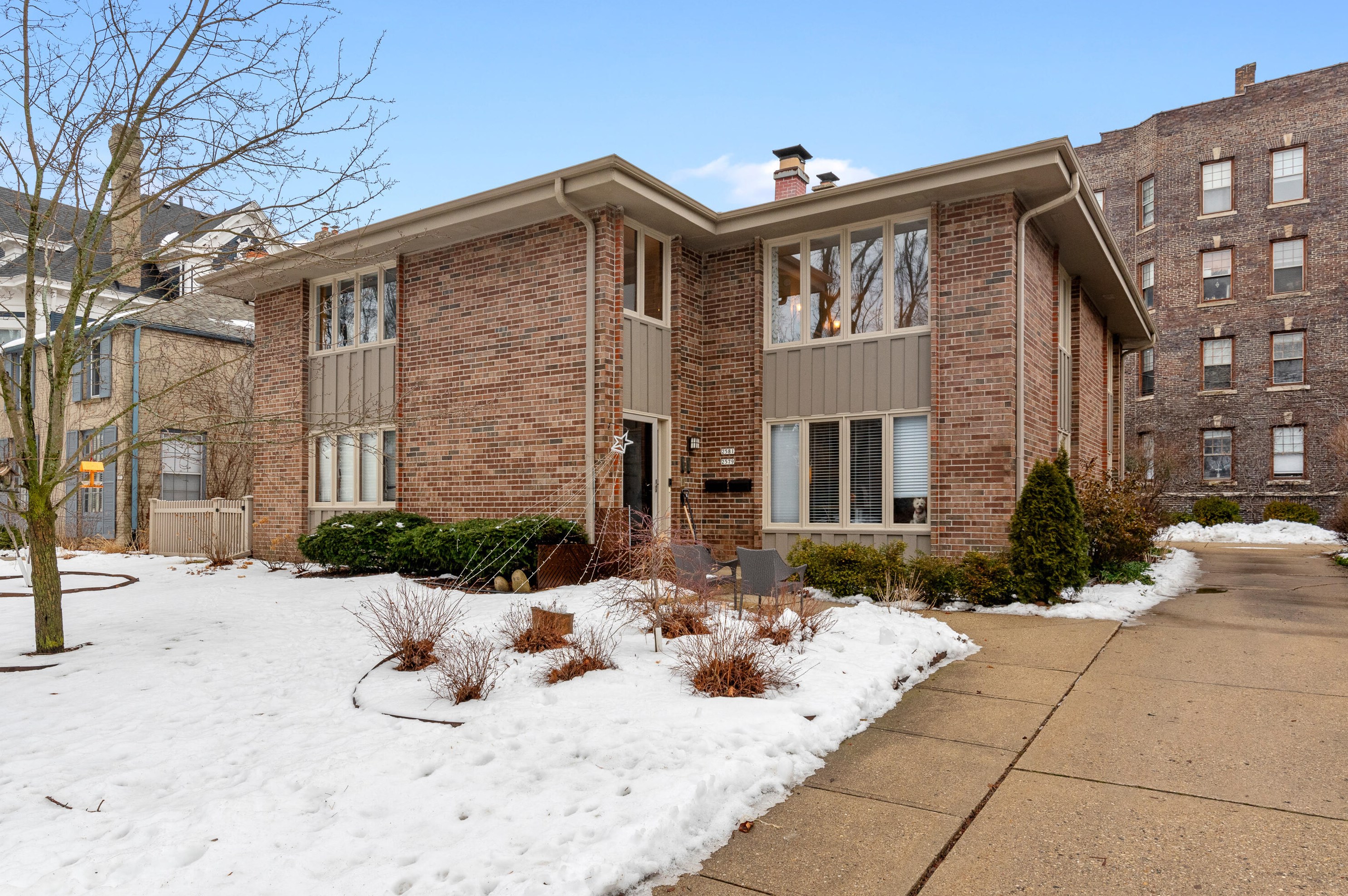 2581 Terrace Ave, Milwaukee WI  53211-3821 exterior