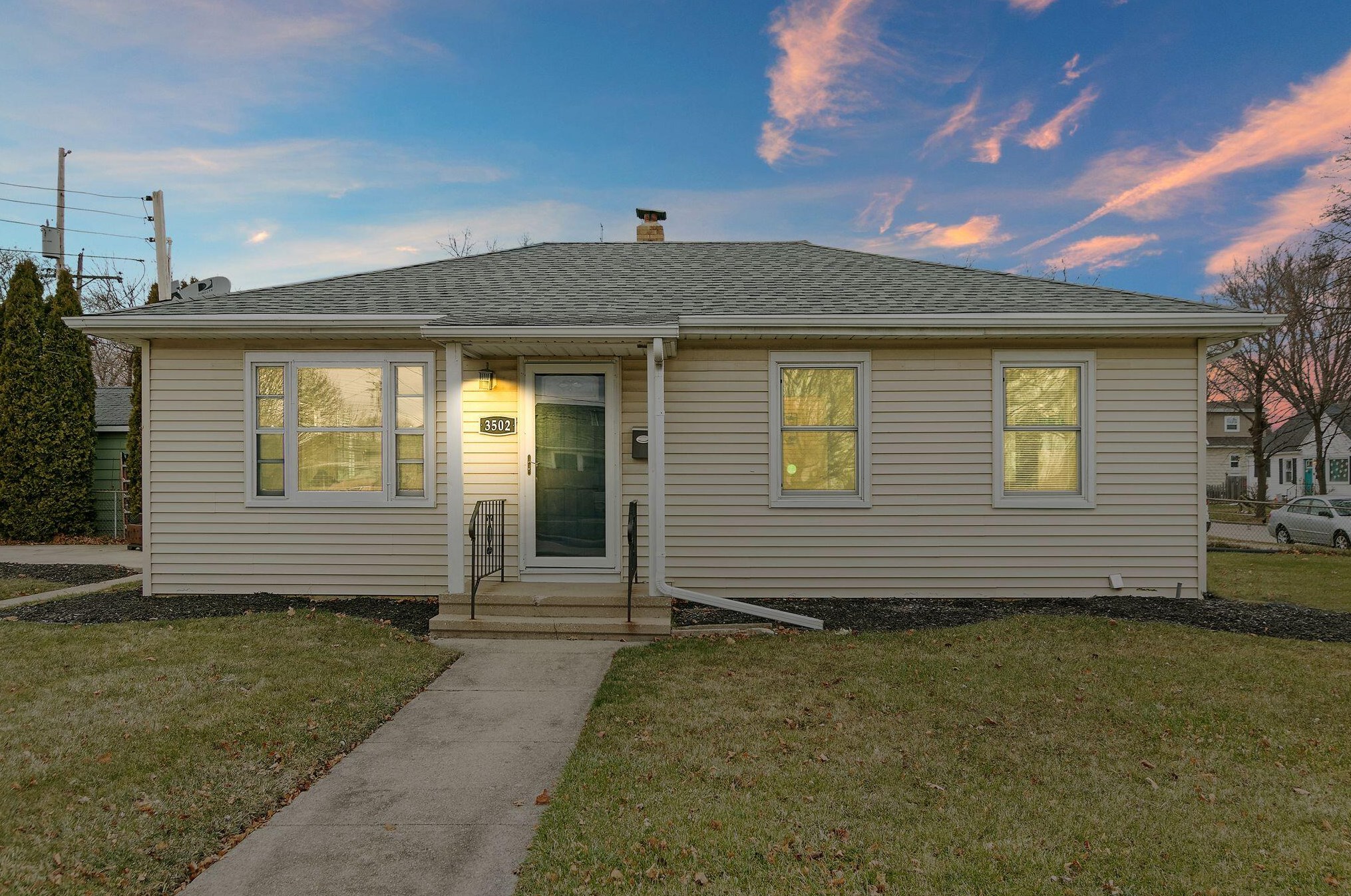 3502 78th St, Kenosha, WI 53142