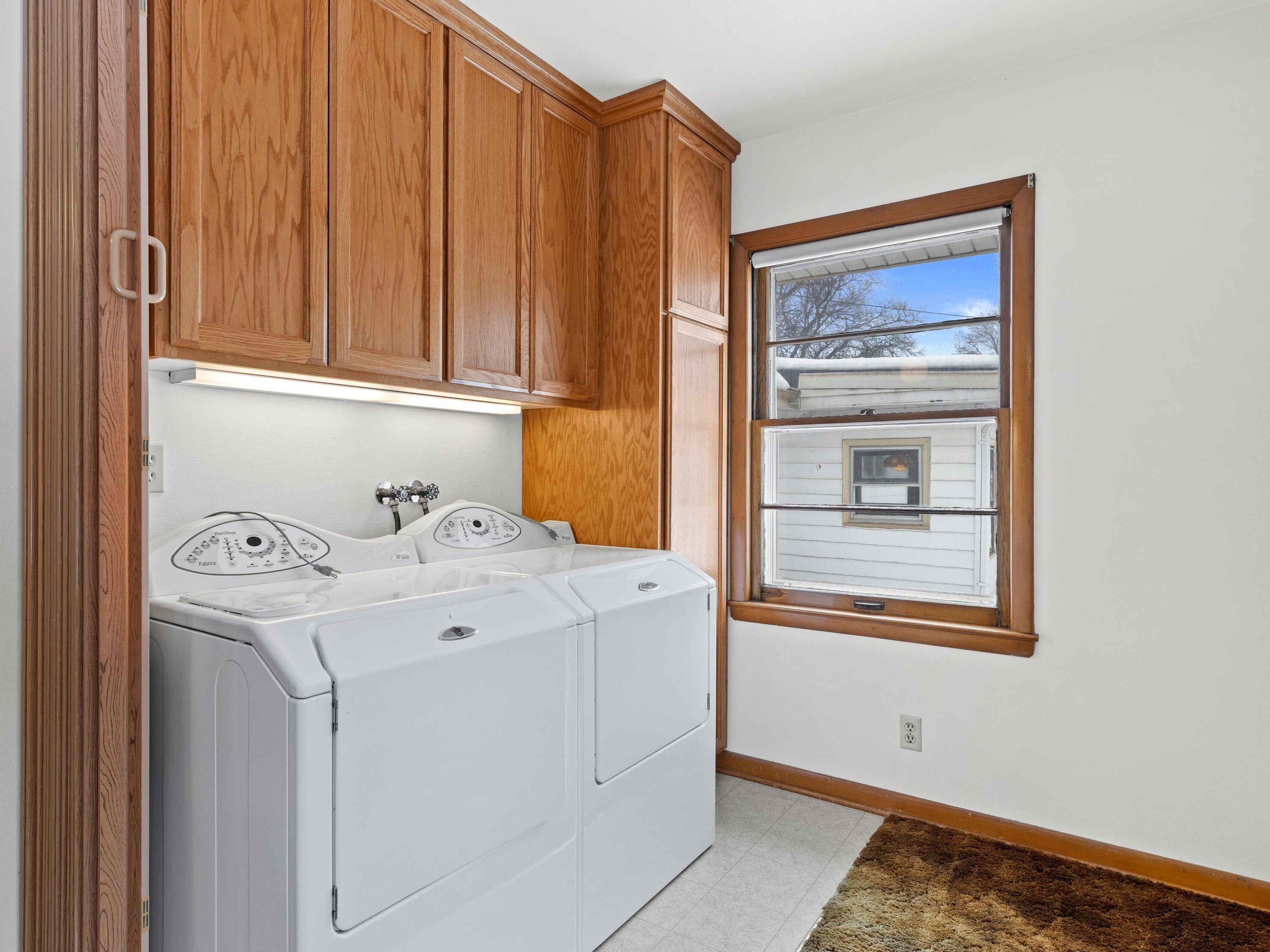 821 100, Milwaukee WI 53222-1314 exterior