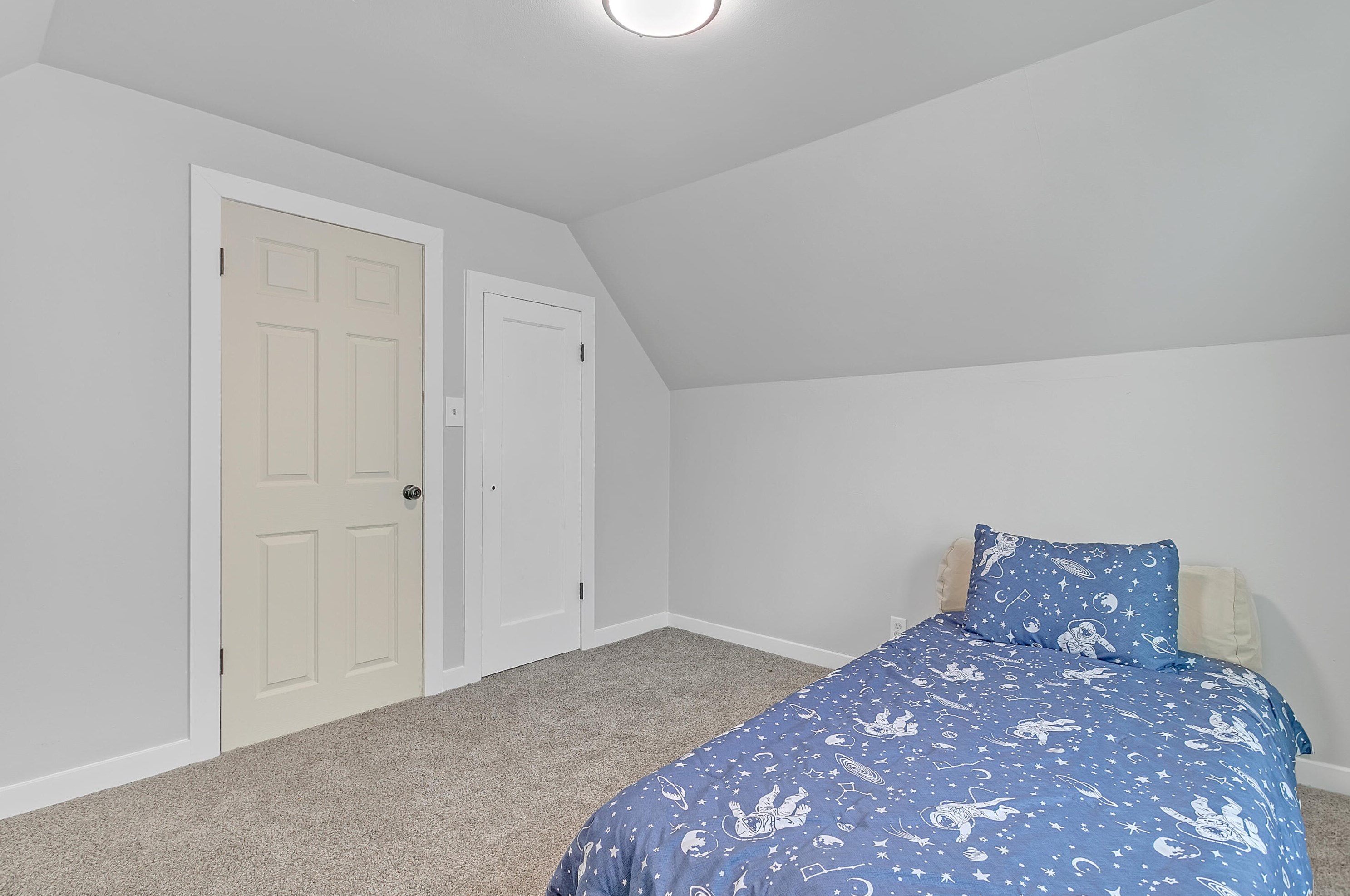 3616 36th St, Milwaukee WI  53216-3404 exterior