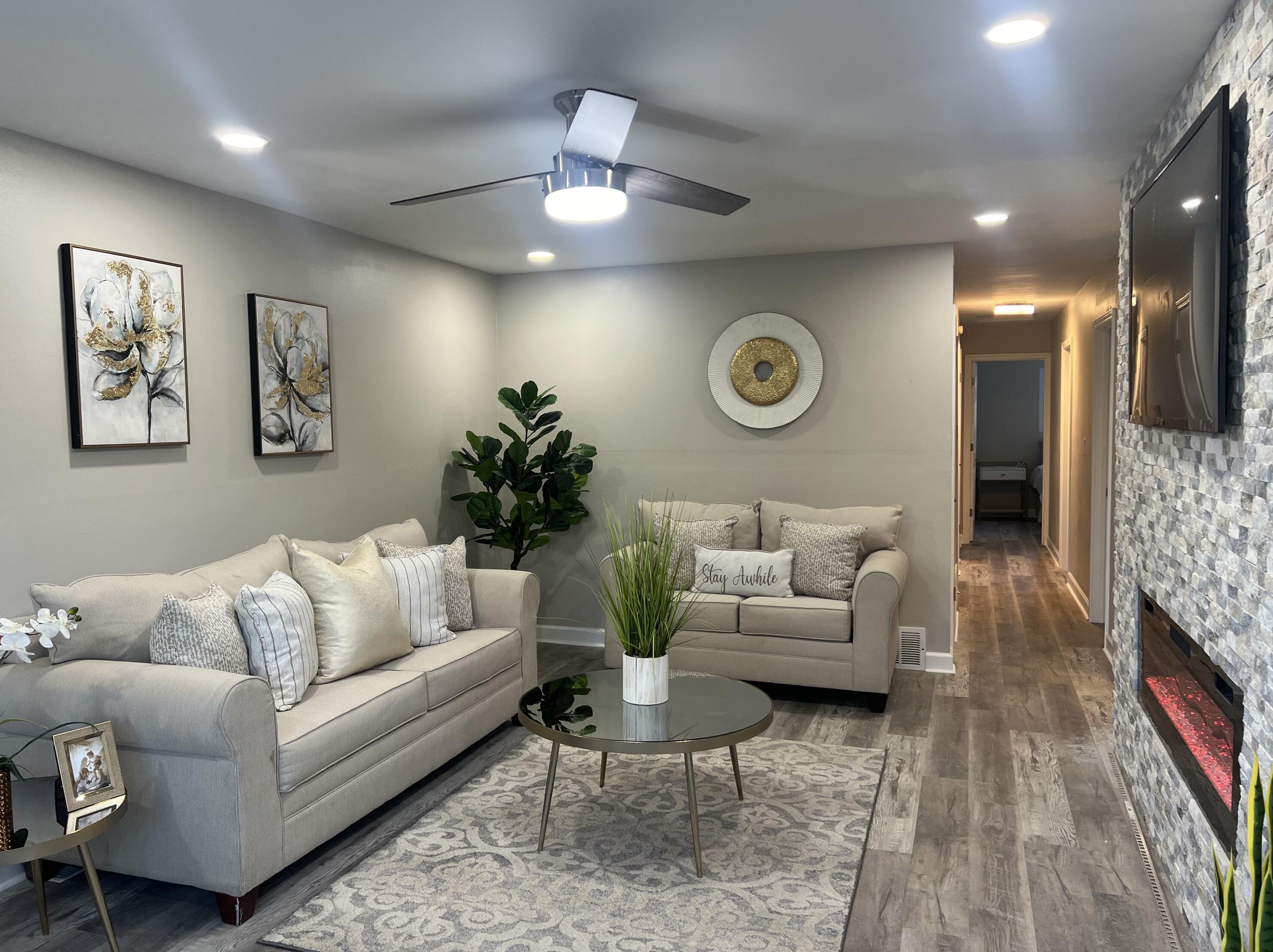 6335 102nd St, Milwaukee WI  53225-1517 exterior