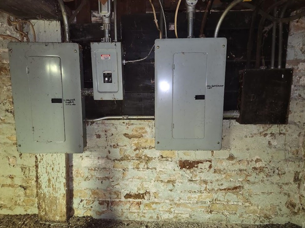 711 16 St, Manitowoc WI 54220-3805 exterior