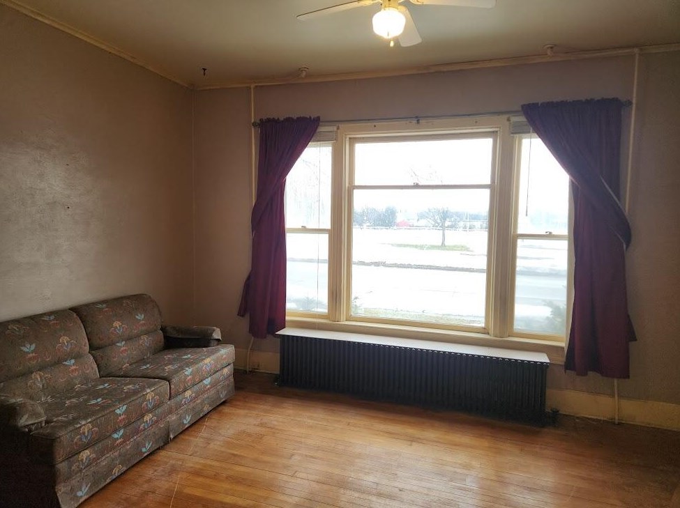 711 16 St, Manitowoc WI 54220-3805 exterior