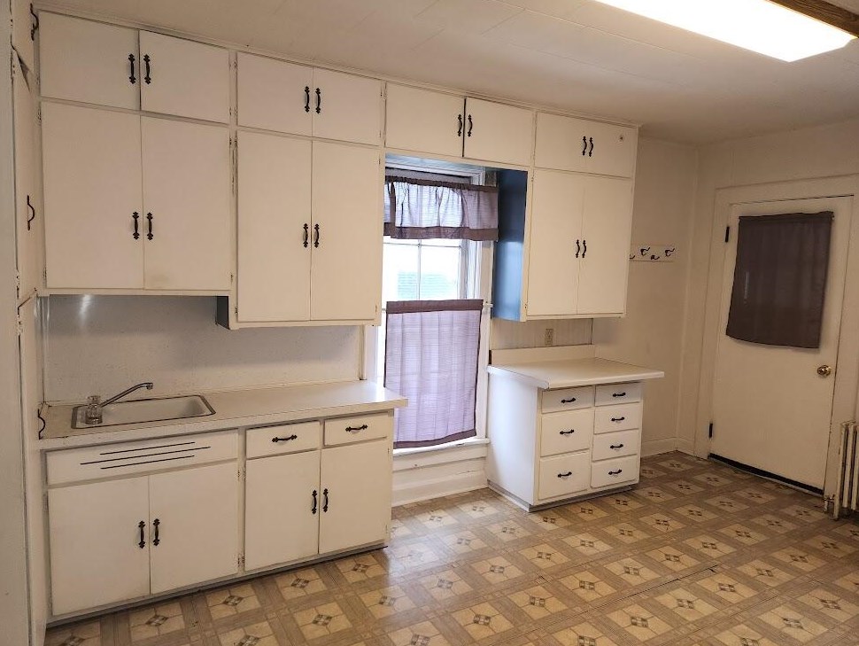 711 16 St, Manitowoc WI 54220-3805 exterior