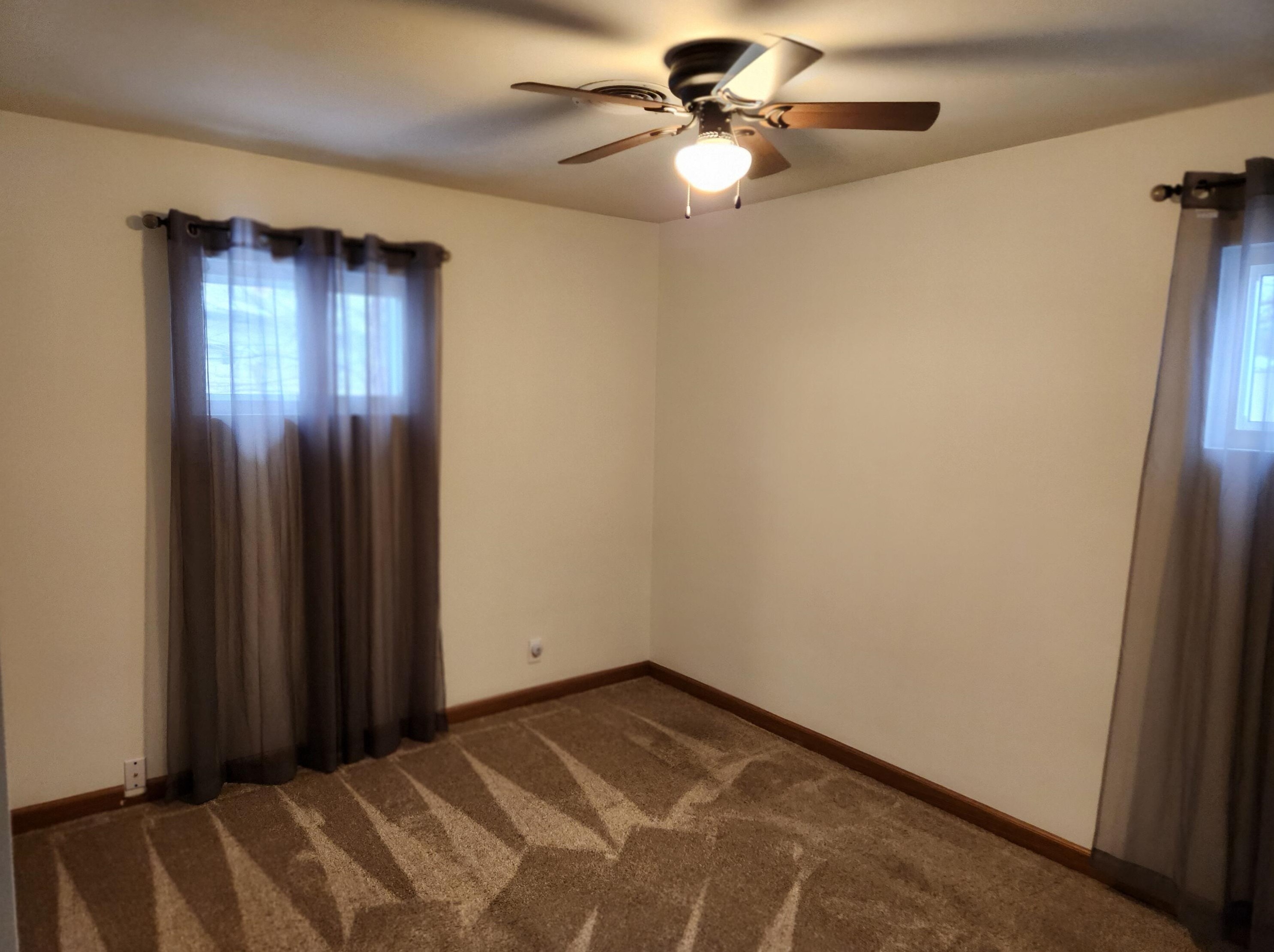 3432 65, Milwaukee WI 53214-1722 exterior