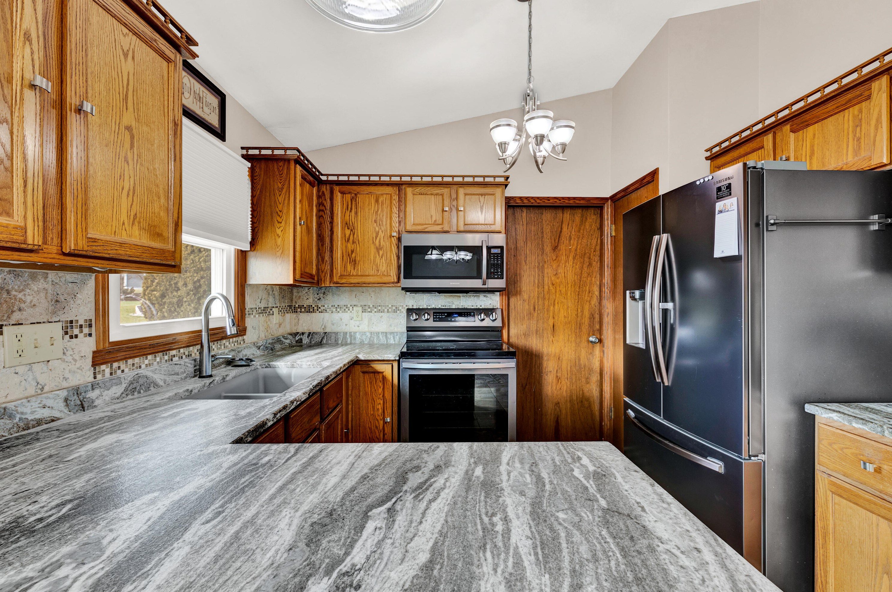 6748 Bay Wood Dr, Racine WI  53402-1383 exterior