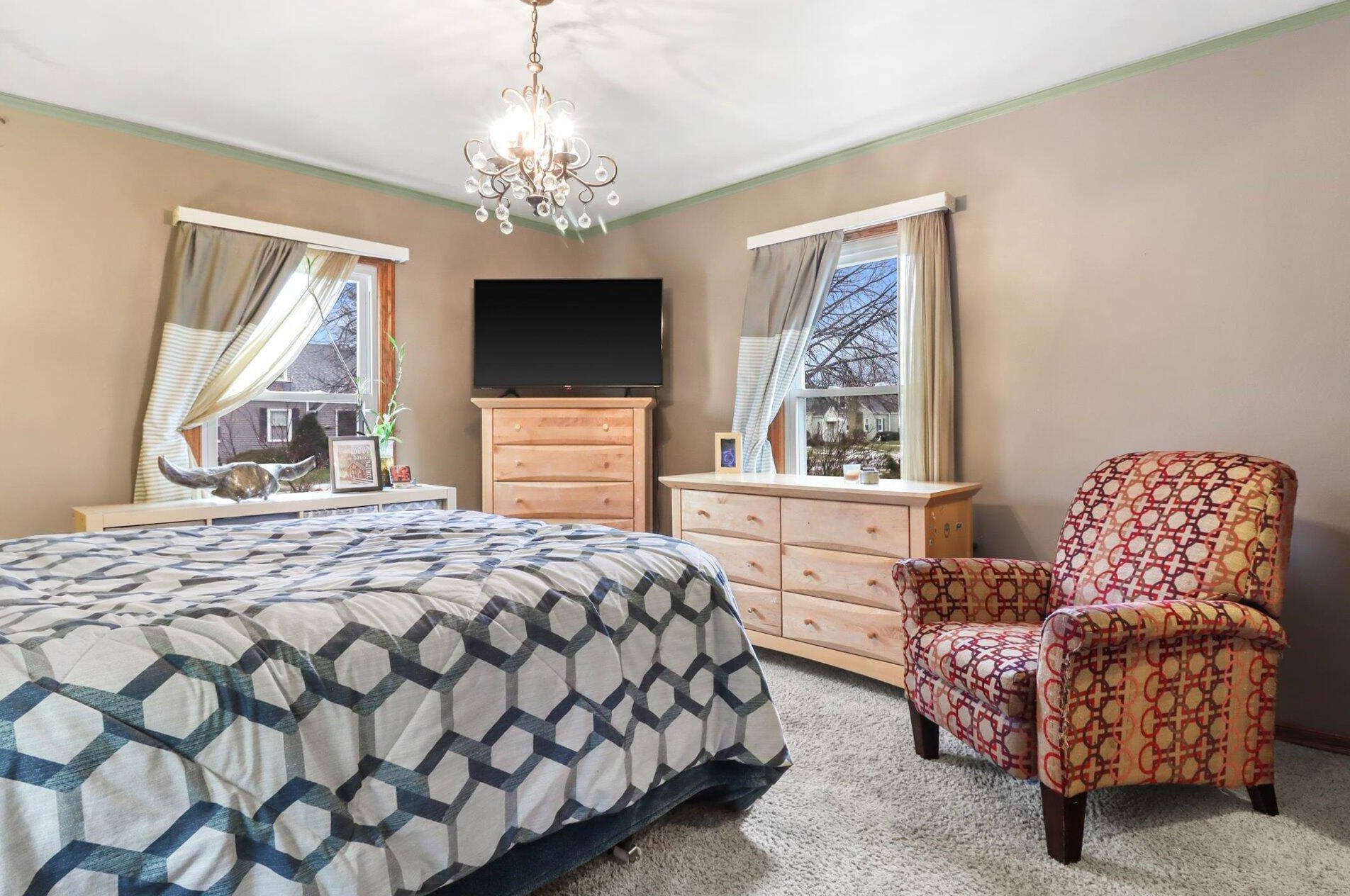 7721 28 Ave, Kenosha WI 53143-5620 exterior