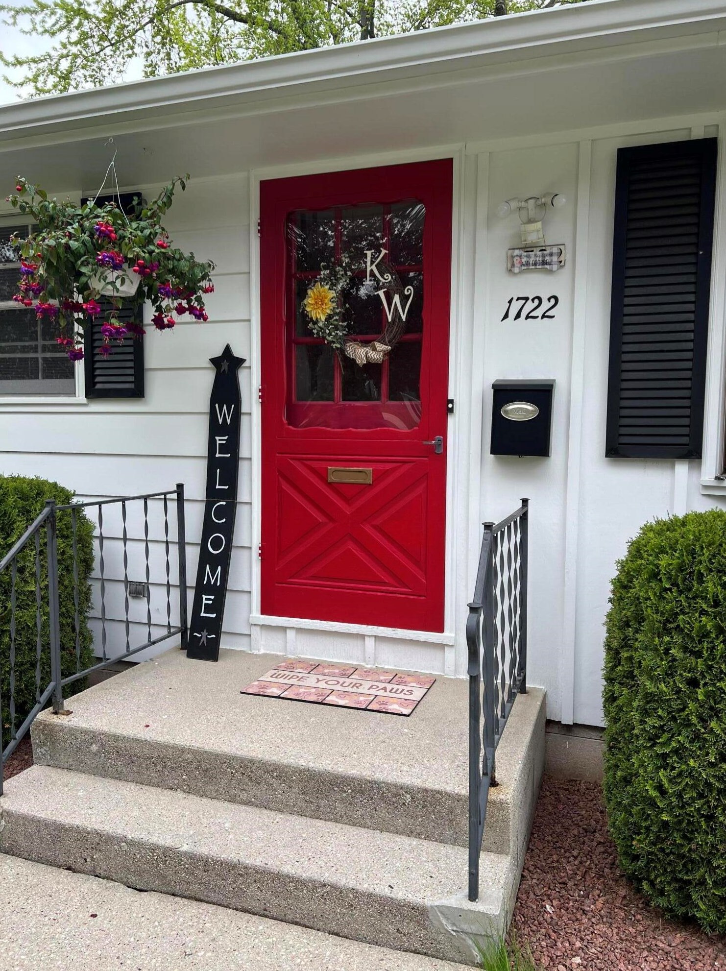 1722 Nagle Ave, Manitowoc WI  54220-1829 exterior