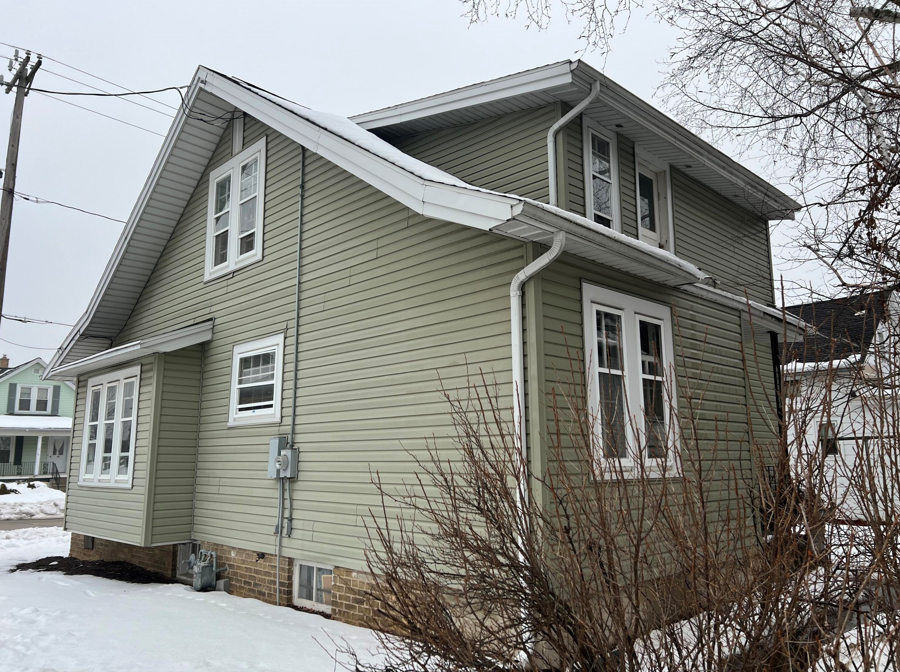 1715 Marshall St, Manitowoc, WI 54220