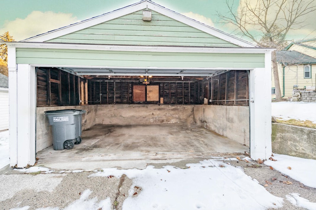 428 Ontario Ave, Sheboygan WI  53081-4136 exterior