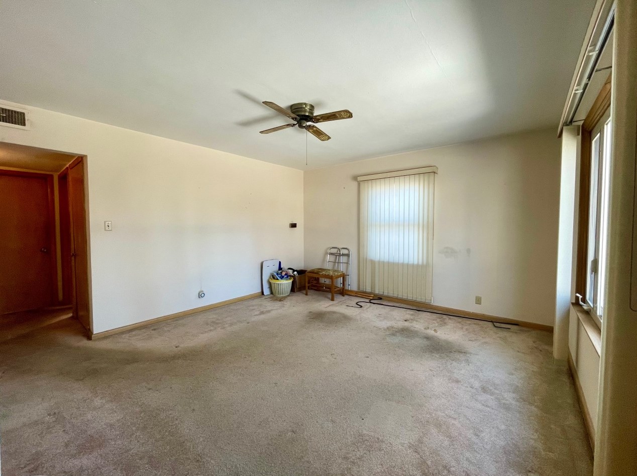3826 N 81st St, Milwaukee, WI 53222