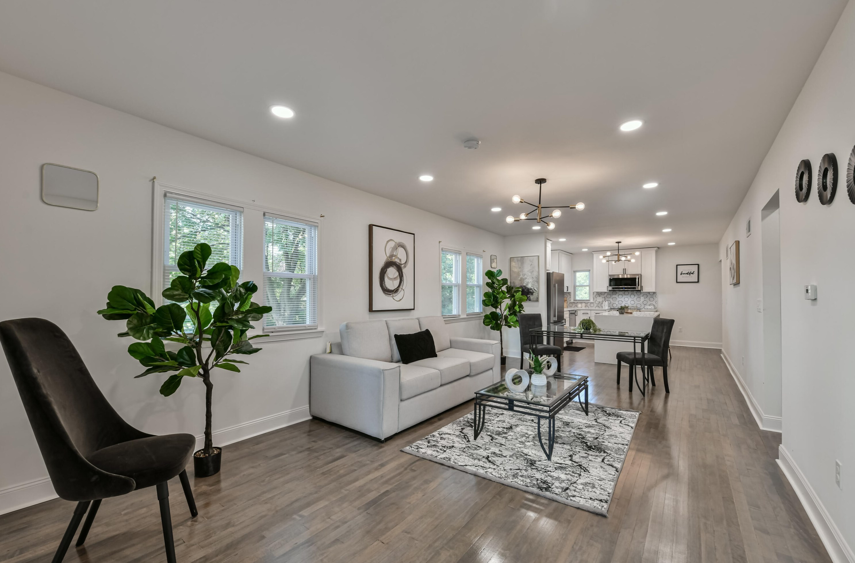 4235 92nd St, Milwaukee WI  53228-2133 exterior