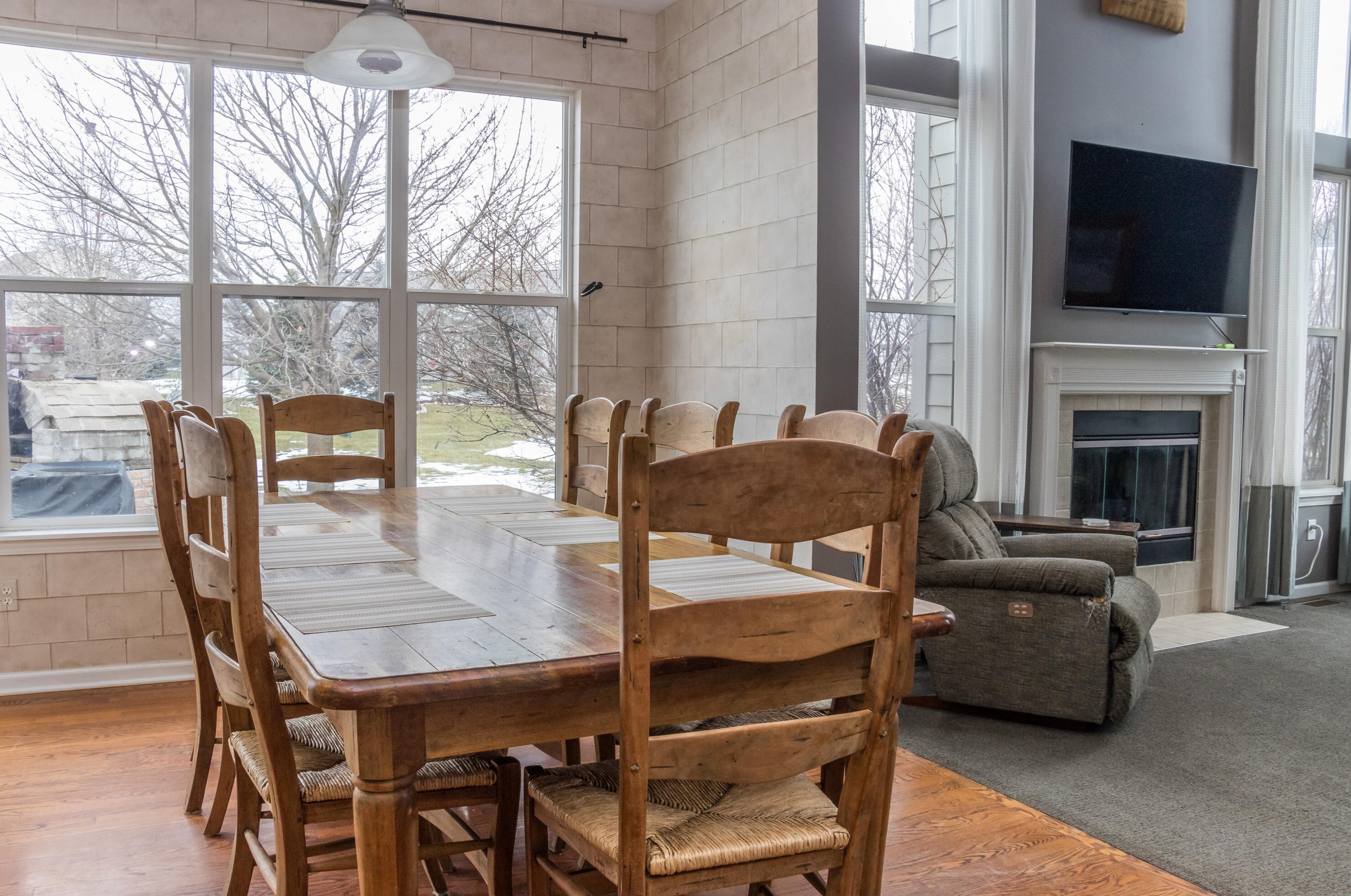 439 Ashley Dr, Williams Bay, WI 53191