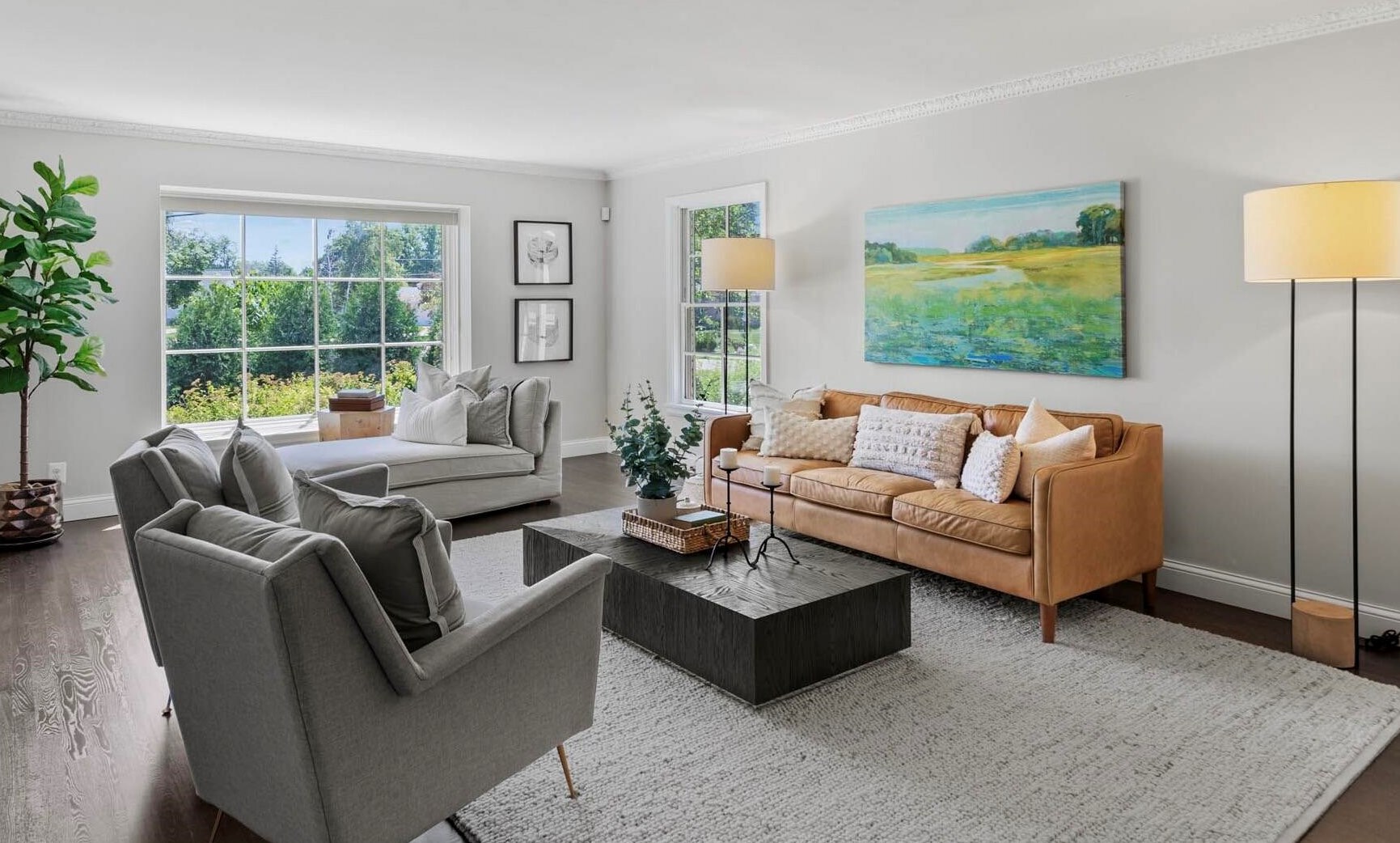 9506 Apple Blossom Ln, Milwaukee WI 53217-4401 exterior