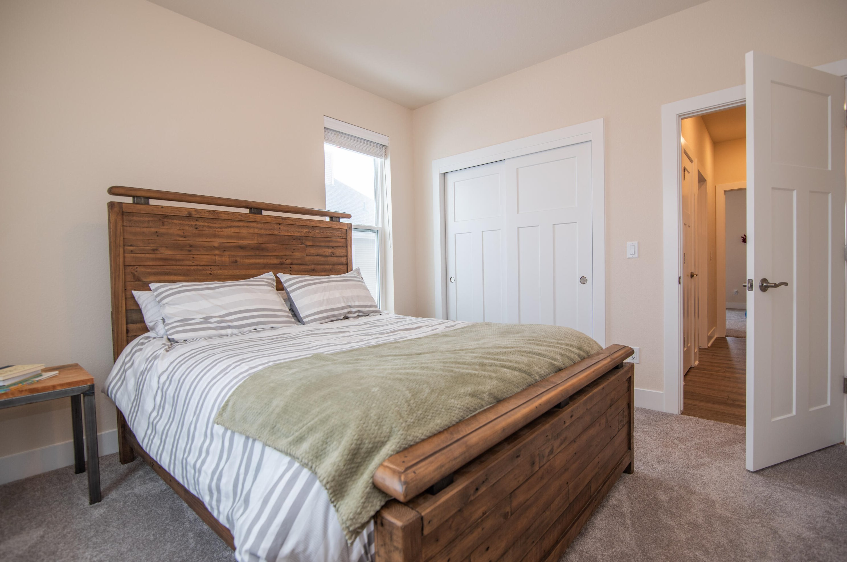 681 Spur Rd, Slinger WI  53086-9293 exterior