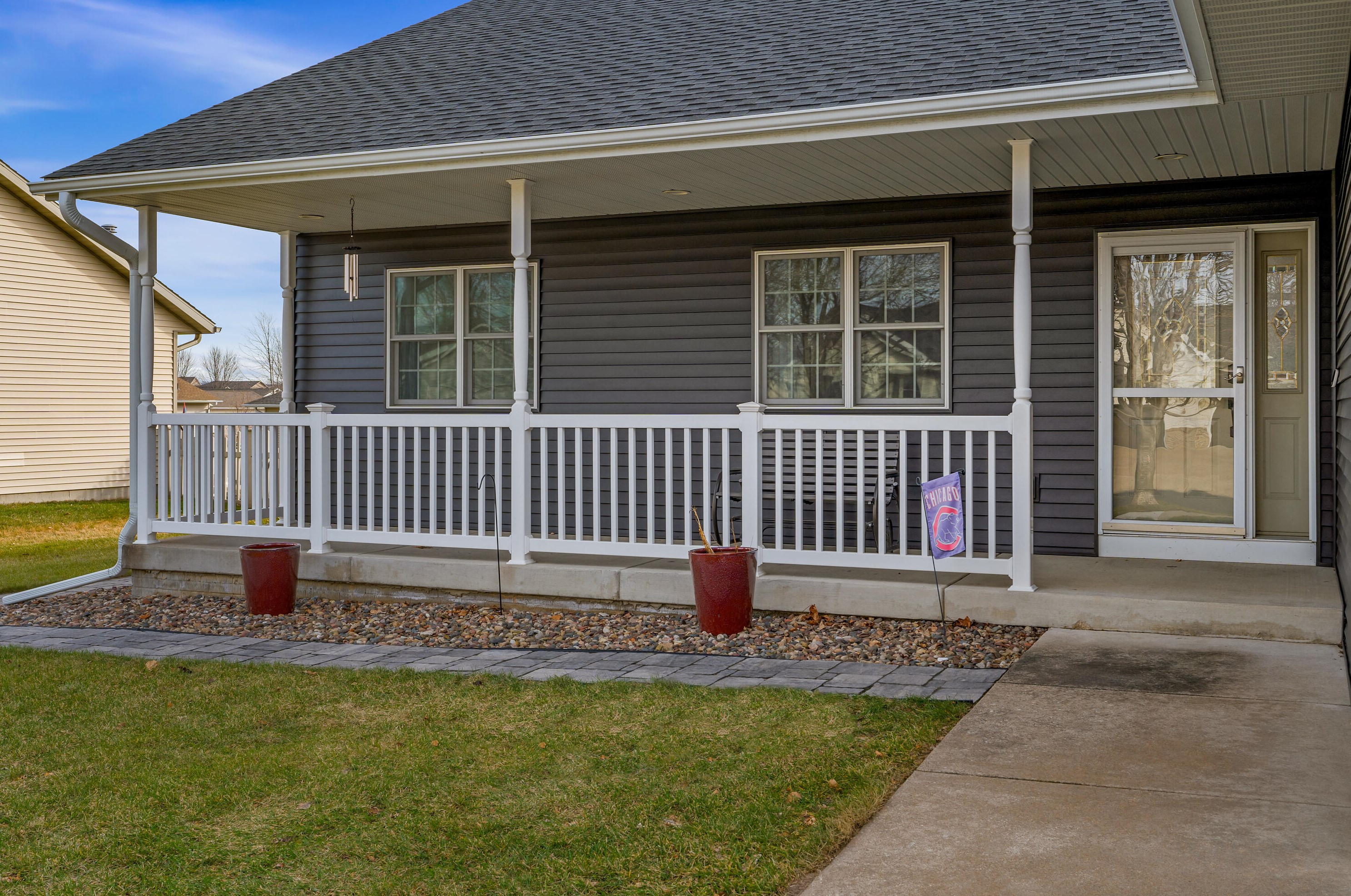 904 Deerfield St, Holmen, WI 54636-9482