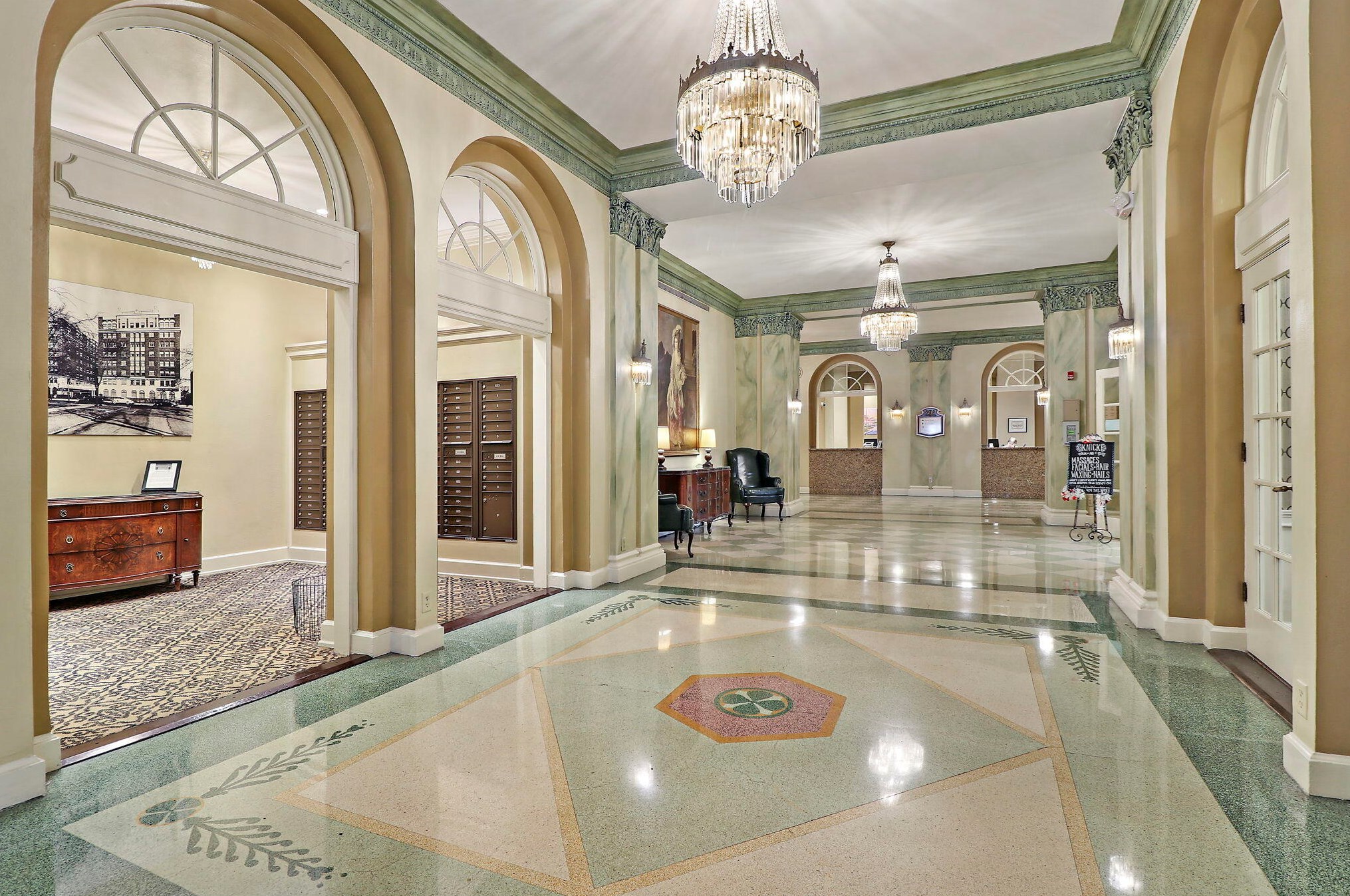 1028 E Juneau Ave #428, Milwaukee, WI 53202