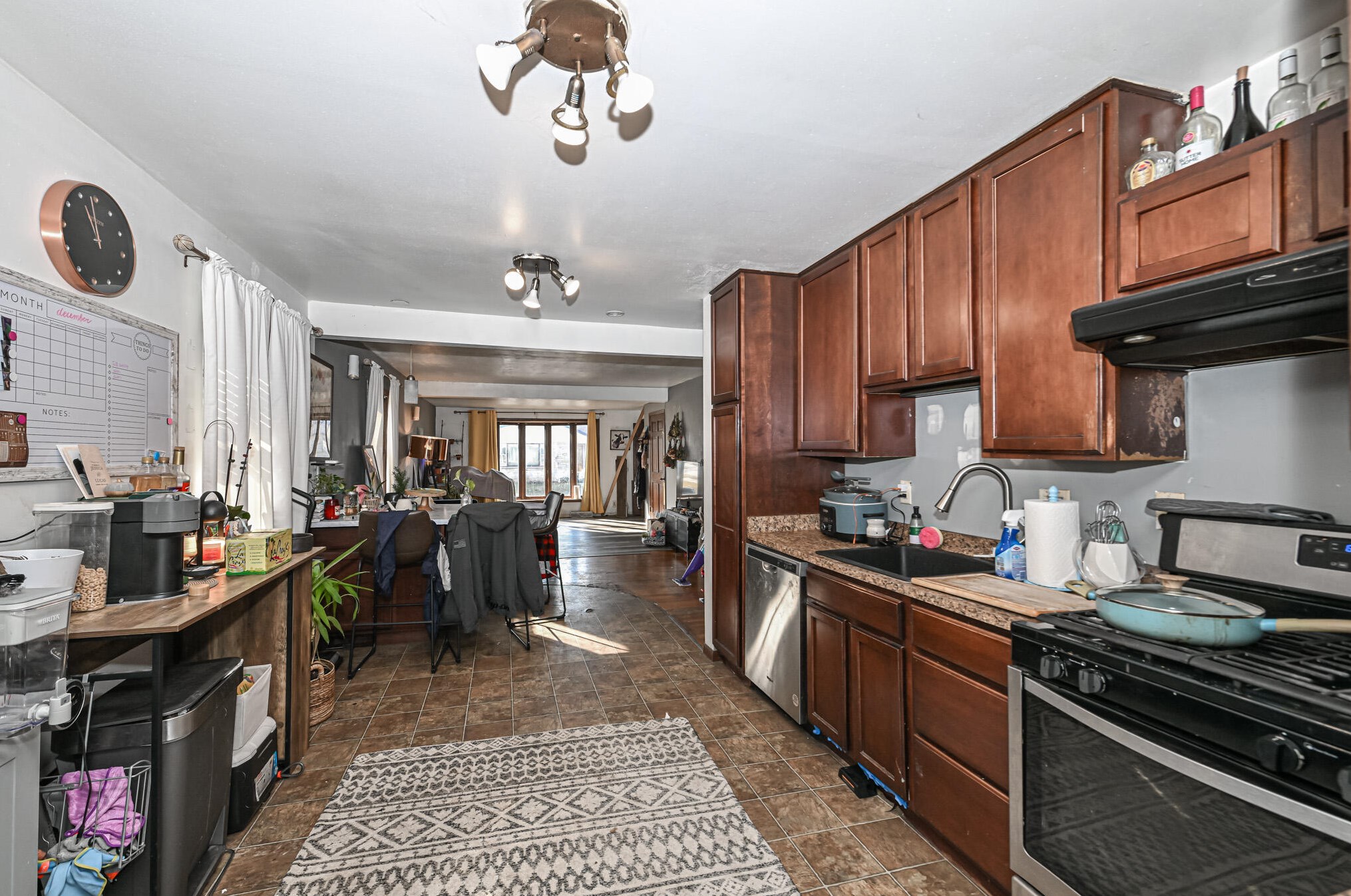 5700 Stack Dr, Milwaukee WI  53219-3138 exterior