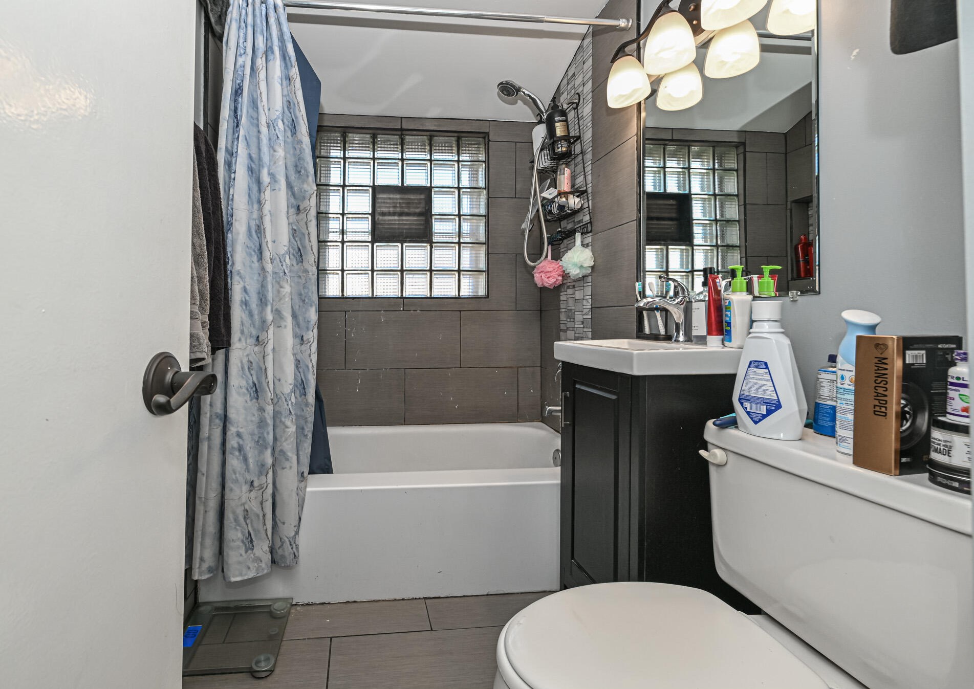 5700 Stack Dr, Milwaukee WI  53219-3138 exterior