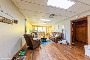 4629 N Port Washington Rd, Glendale, WI 53212 - Photo 28