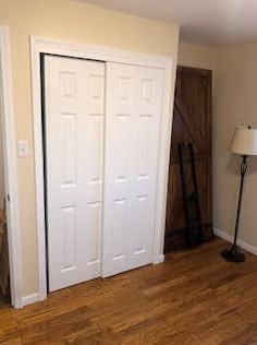 6801 Kinnickinnic Riv Pkwy, Milwaukee WI 53219-2931 exterior