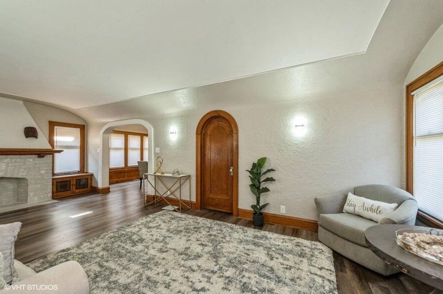 4187 22nd St, Milwaukee WI  53209-6735 exterior