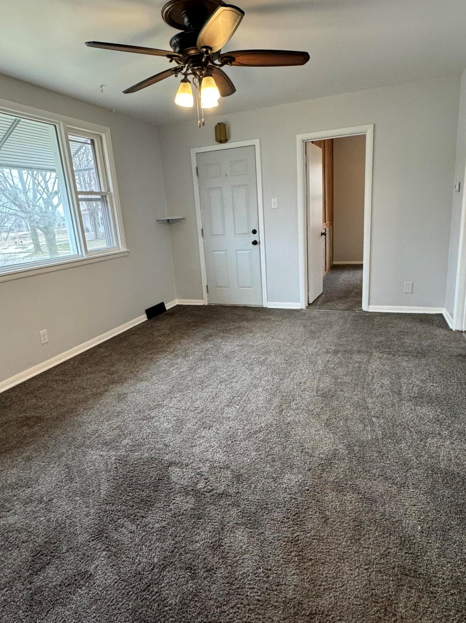 1814 Cambridge Ave, Sheboygan, WI 53081-2339