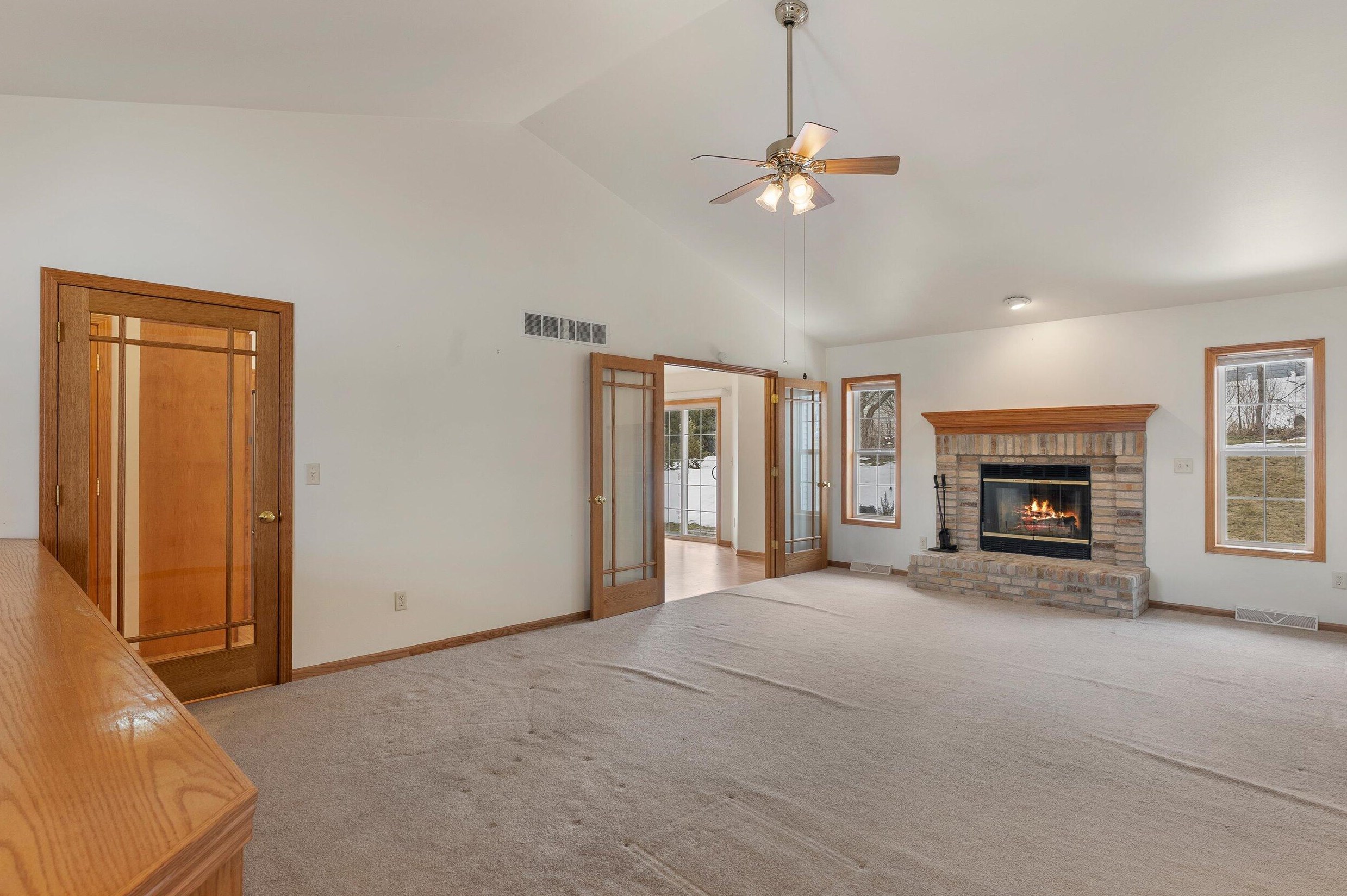 241 Clover Ln, Waubeka, WI 53021