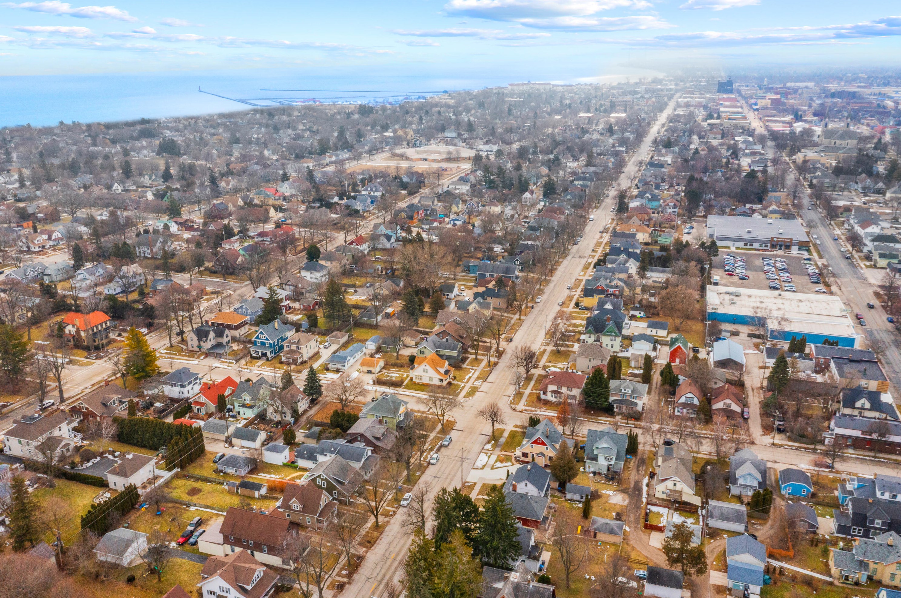 2013 7th St, Sheboygan WI  53081-2711 exterior