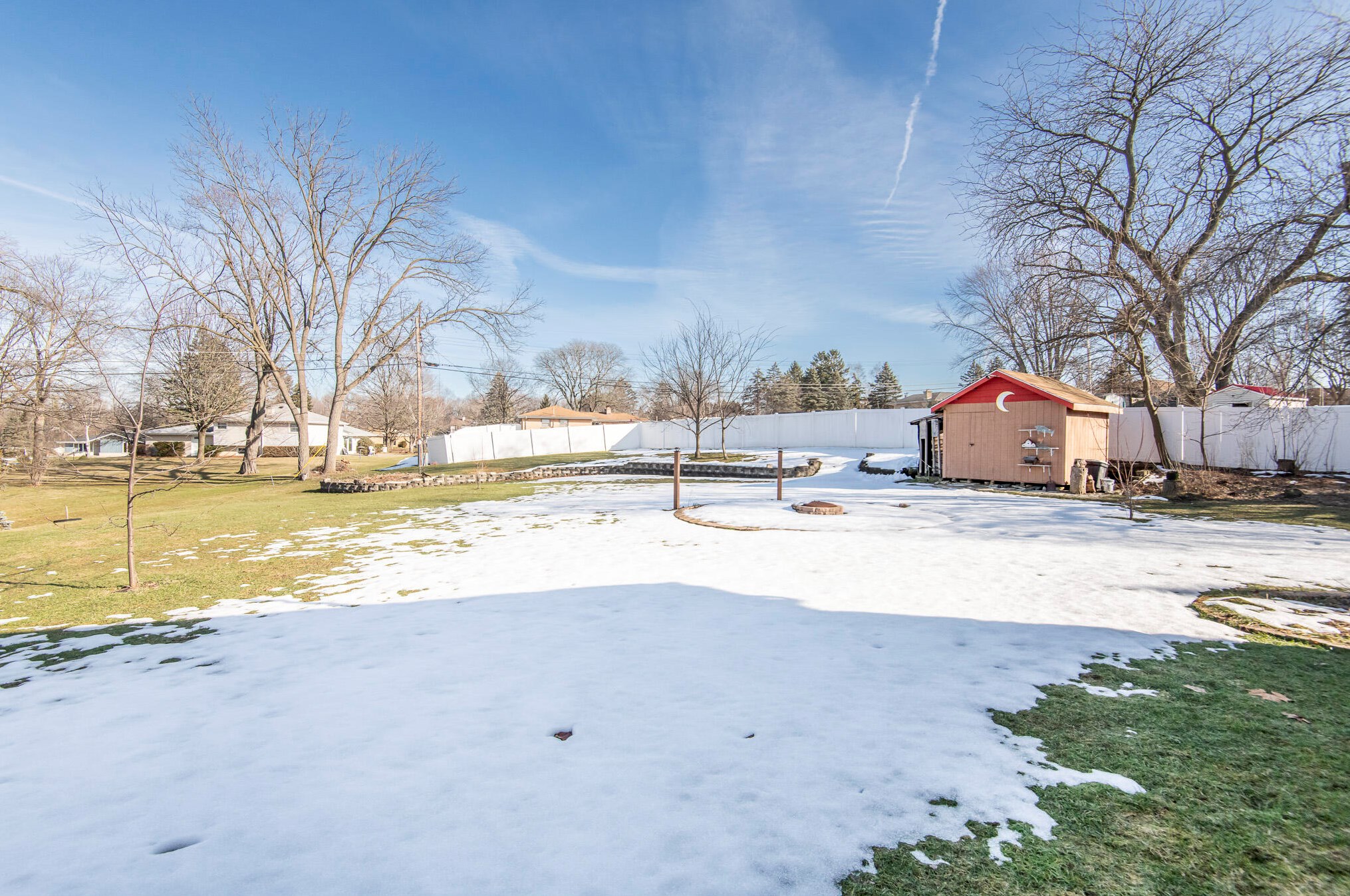 3220 Ventura Dr, Waukesha WI  53151-4269 exterior