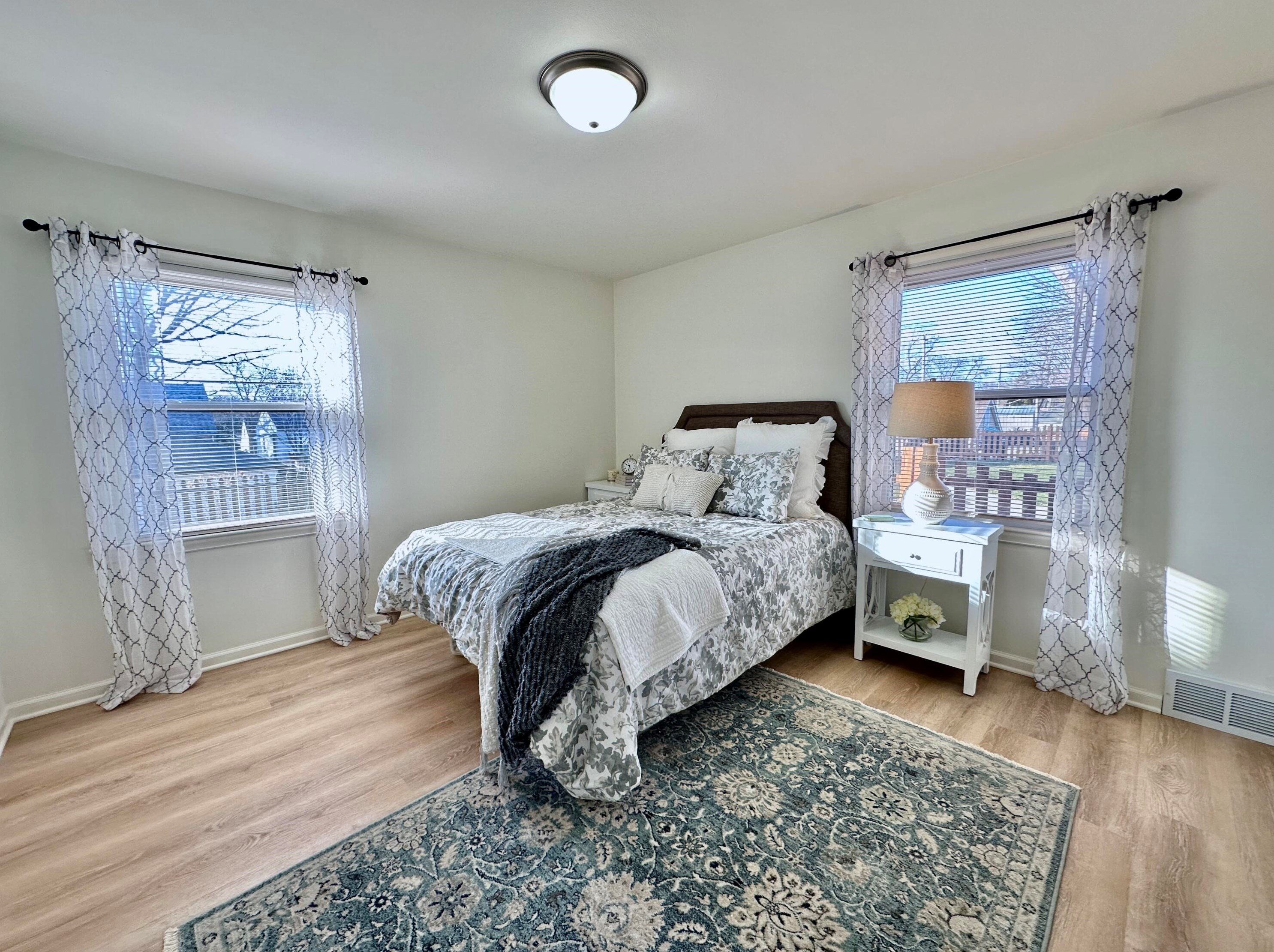 2737 85th St, Milwaukee WI  53222-4709 exterior