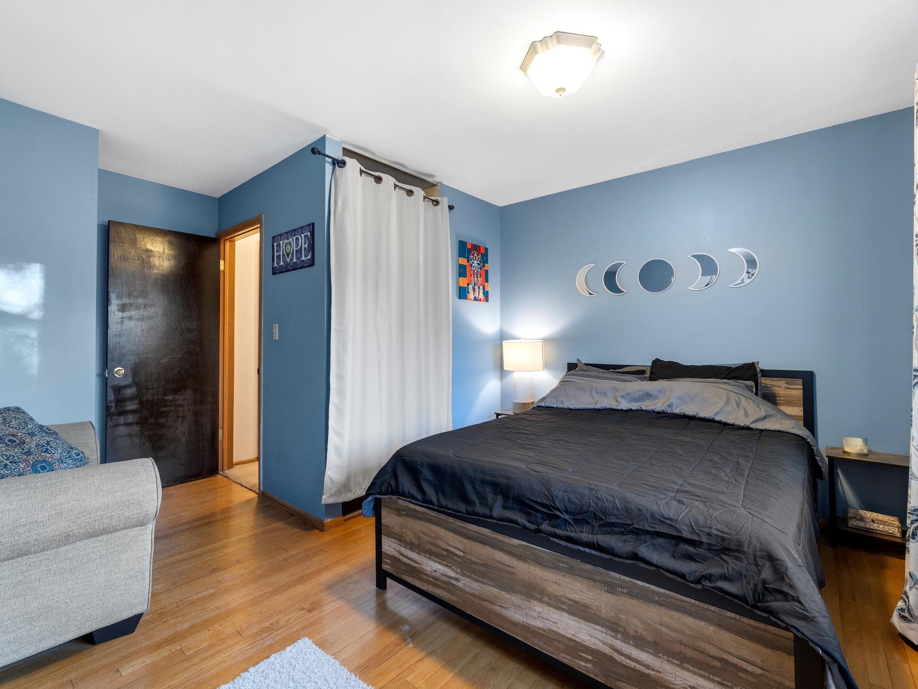 1110 124th St, Milwaukee WI  53226-3319 exterior